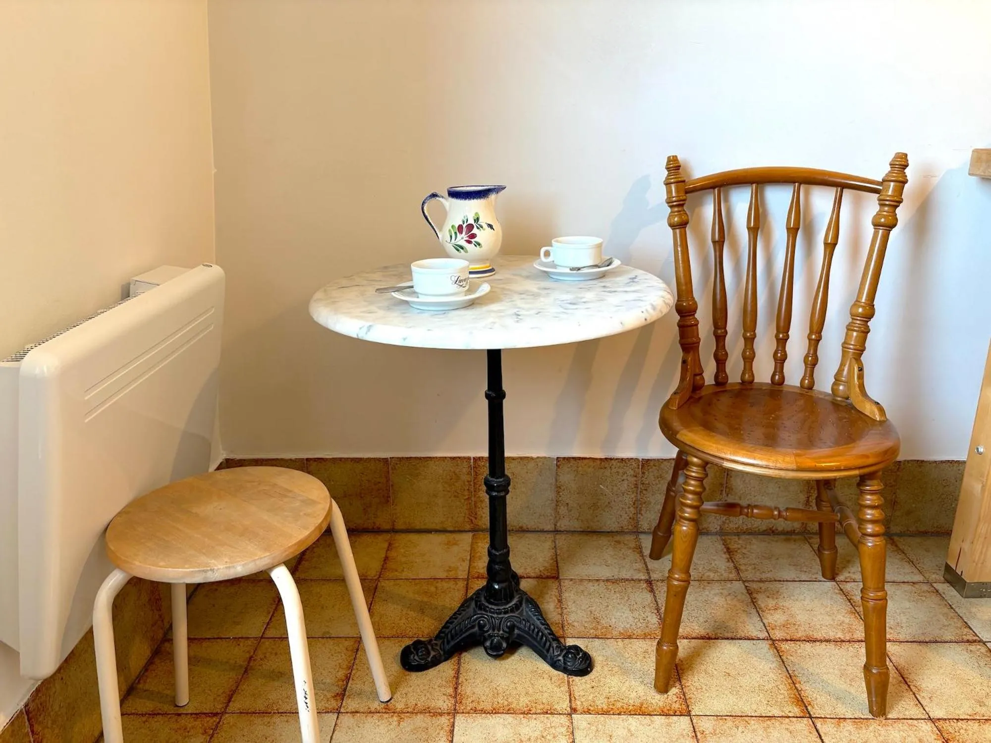 Coffee/tea facilities in Le Penthouse Thorigny