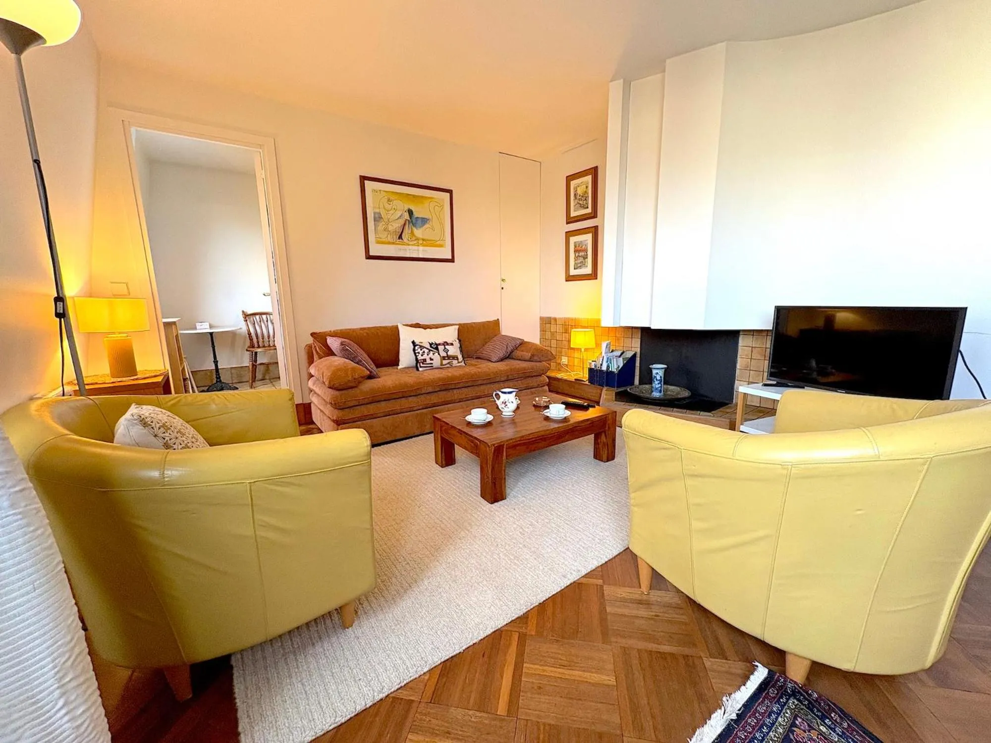 TV and multimedia in Le Penthouse Thorigny