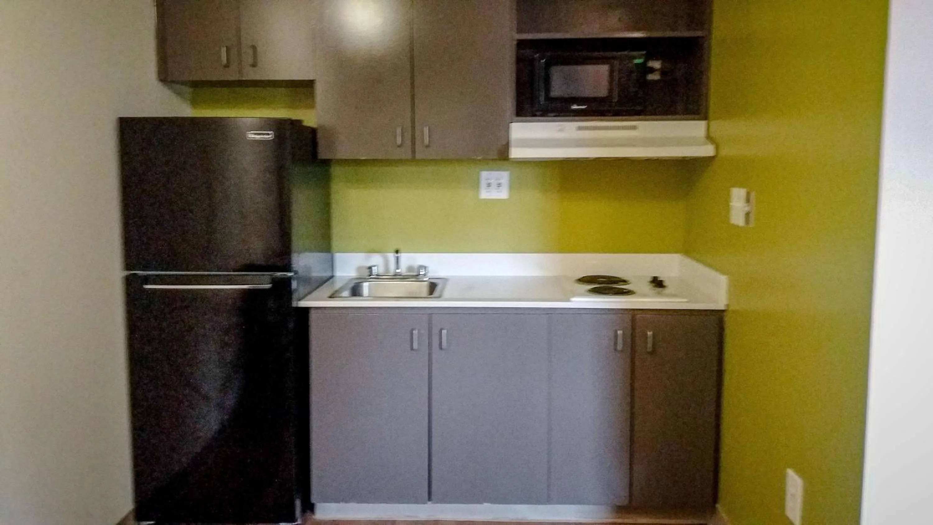 Other in Motel 6-Greensboro, NC - I-40