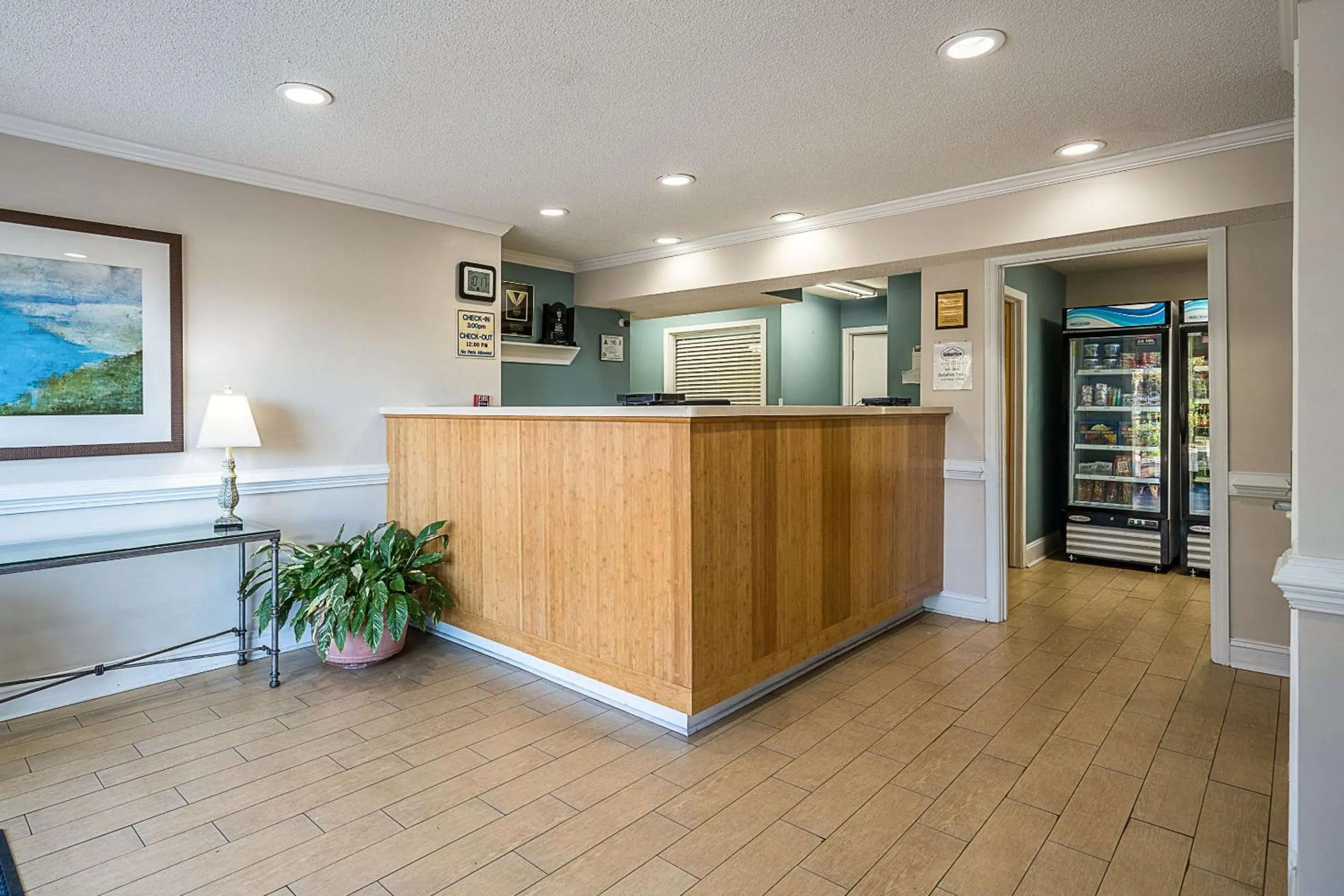 Lobby or reception in Suburban Studios of Wilmington