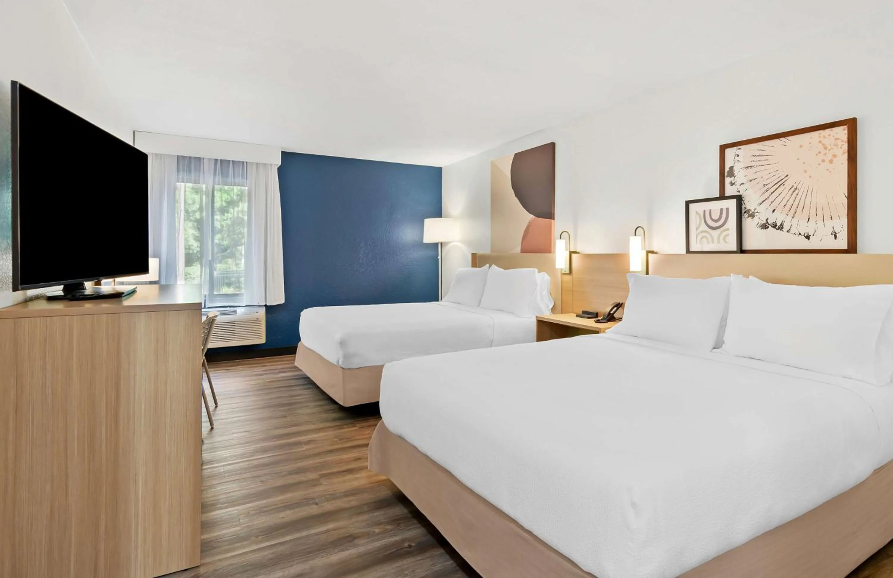 Bed in Spark by Hilton Winston-Salem University