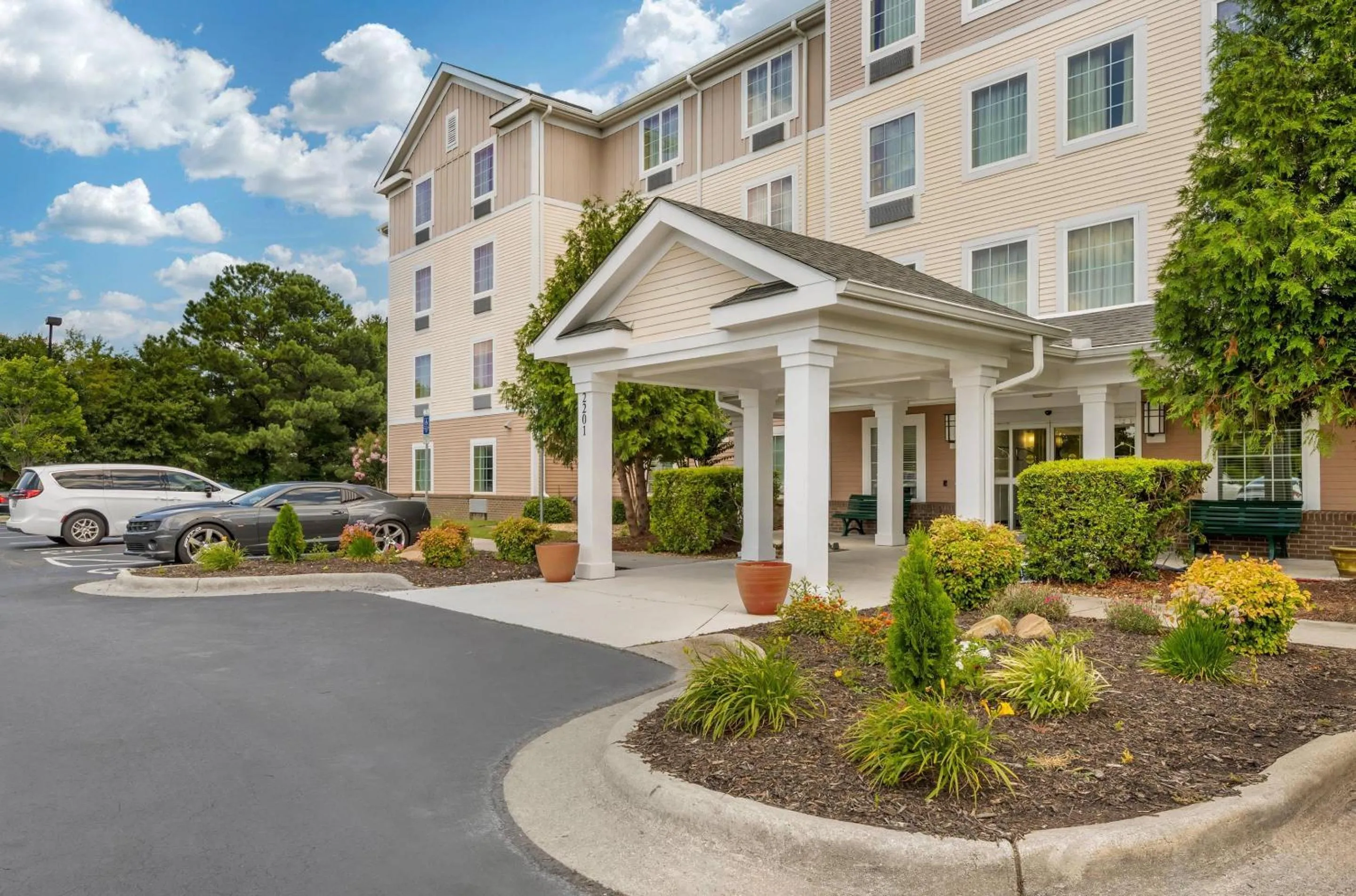 Property building in MainStay Suites Jacksonville near Camp Lejeune
