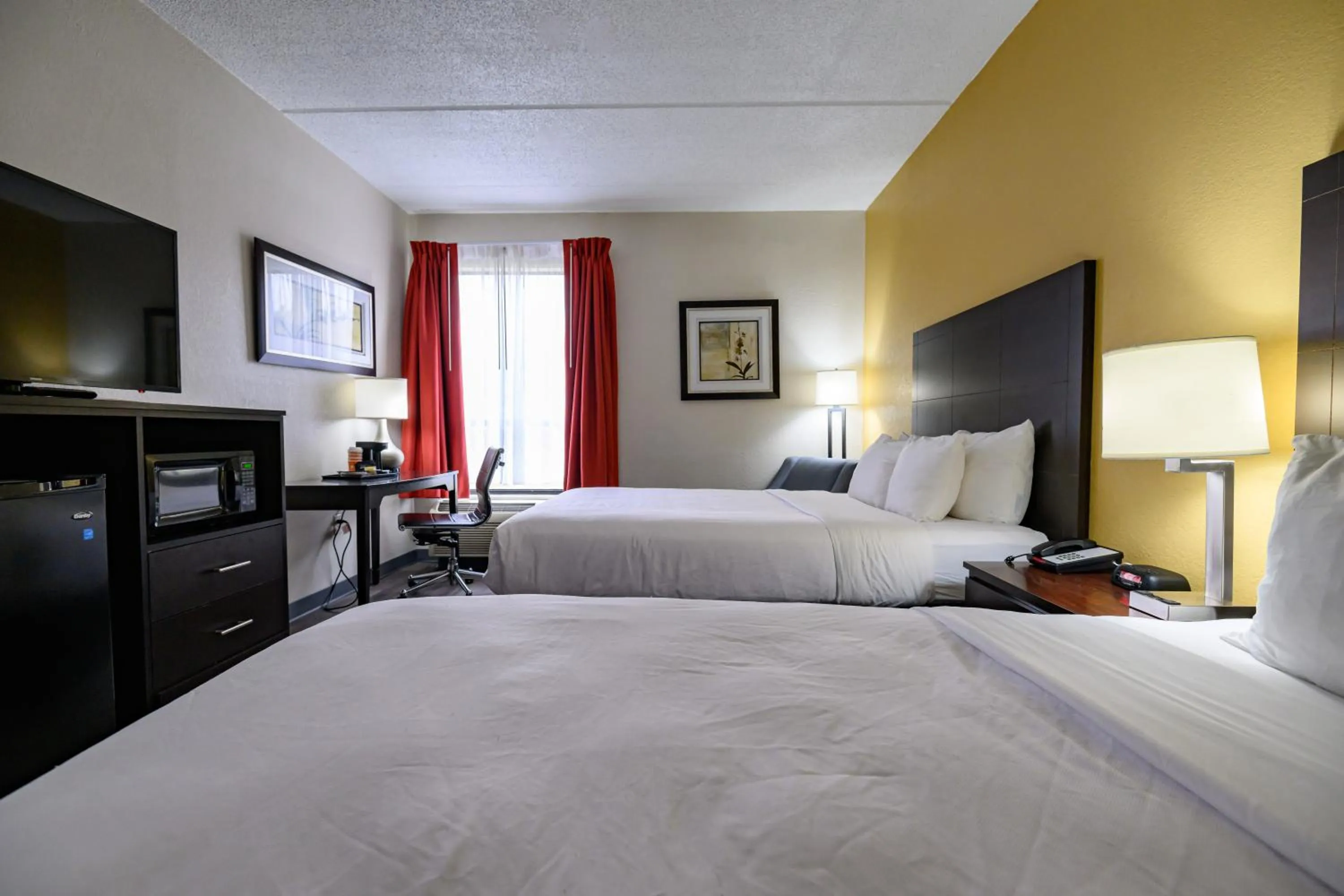 internet, Bed in Quality Inn & Suites Lexington South