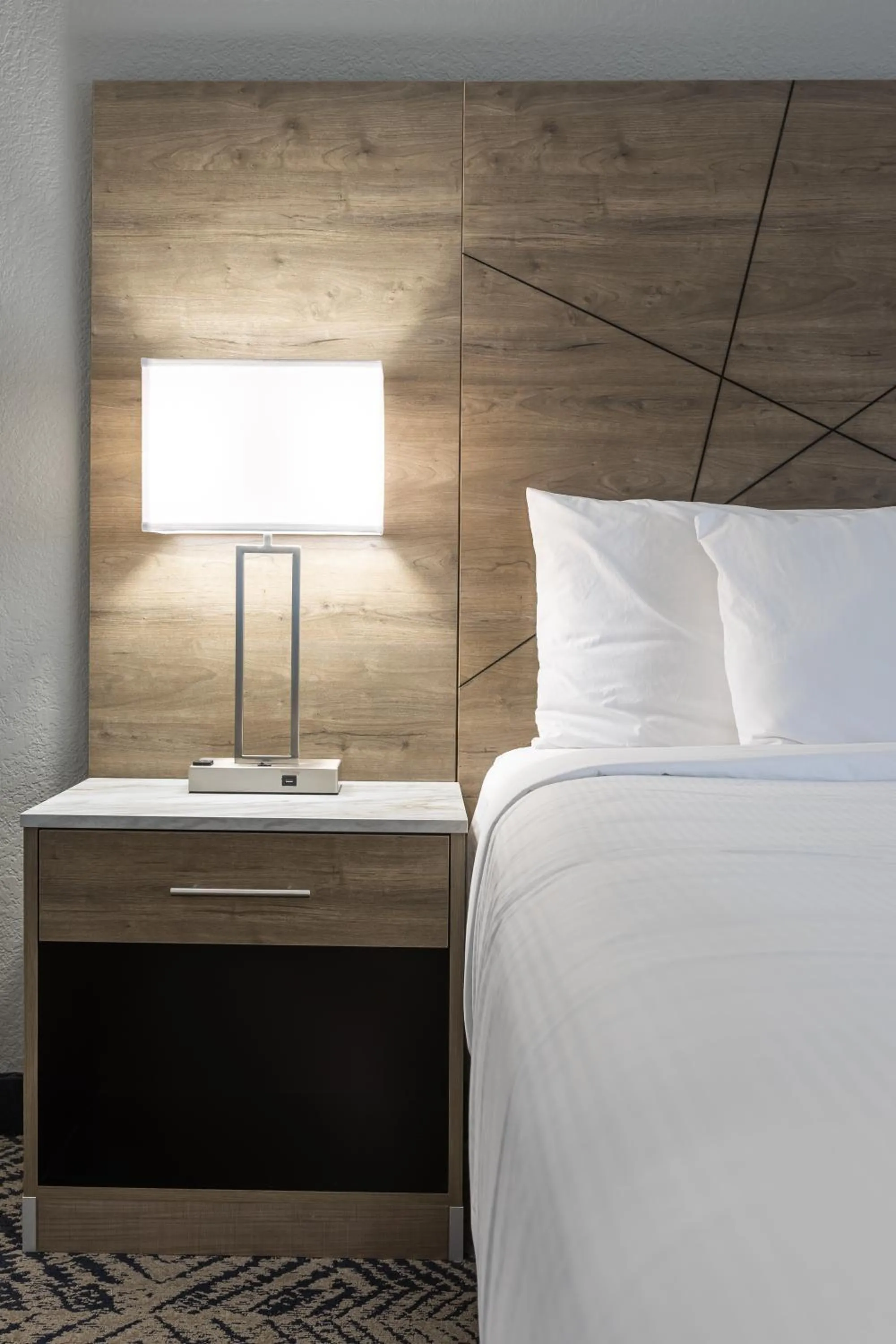 Bedroom, Bed in Rodeway Inn & Suites near Outlet Mall - Asheville