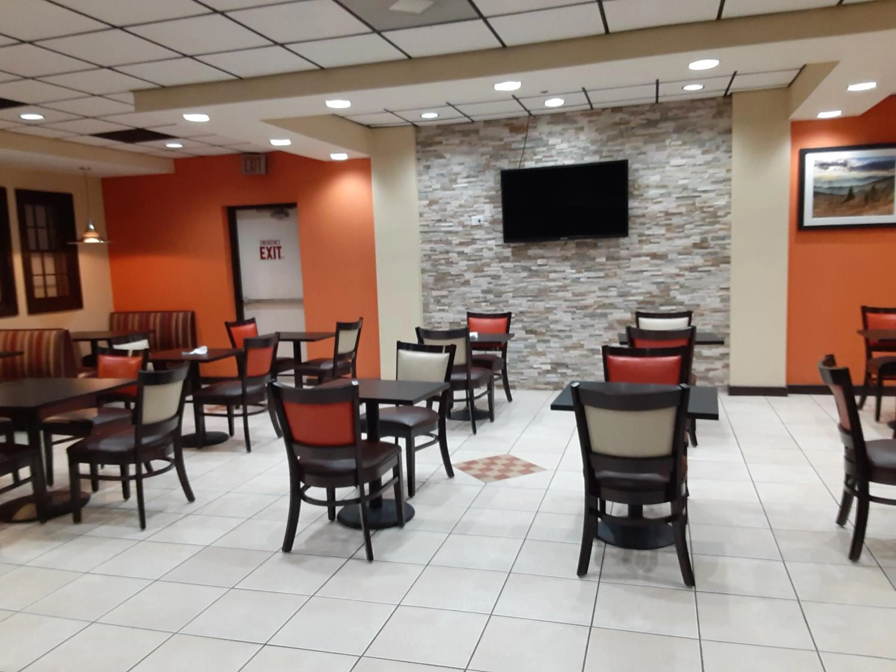 Dining area in Quality Inn Morganton