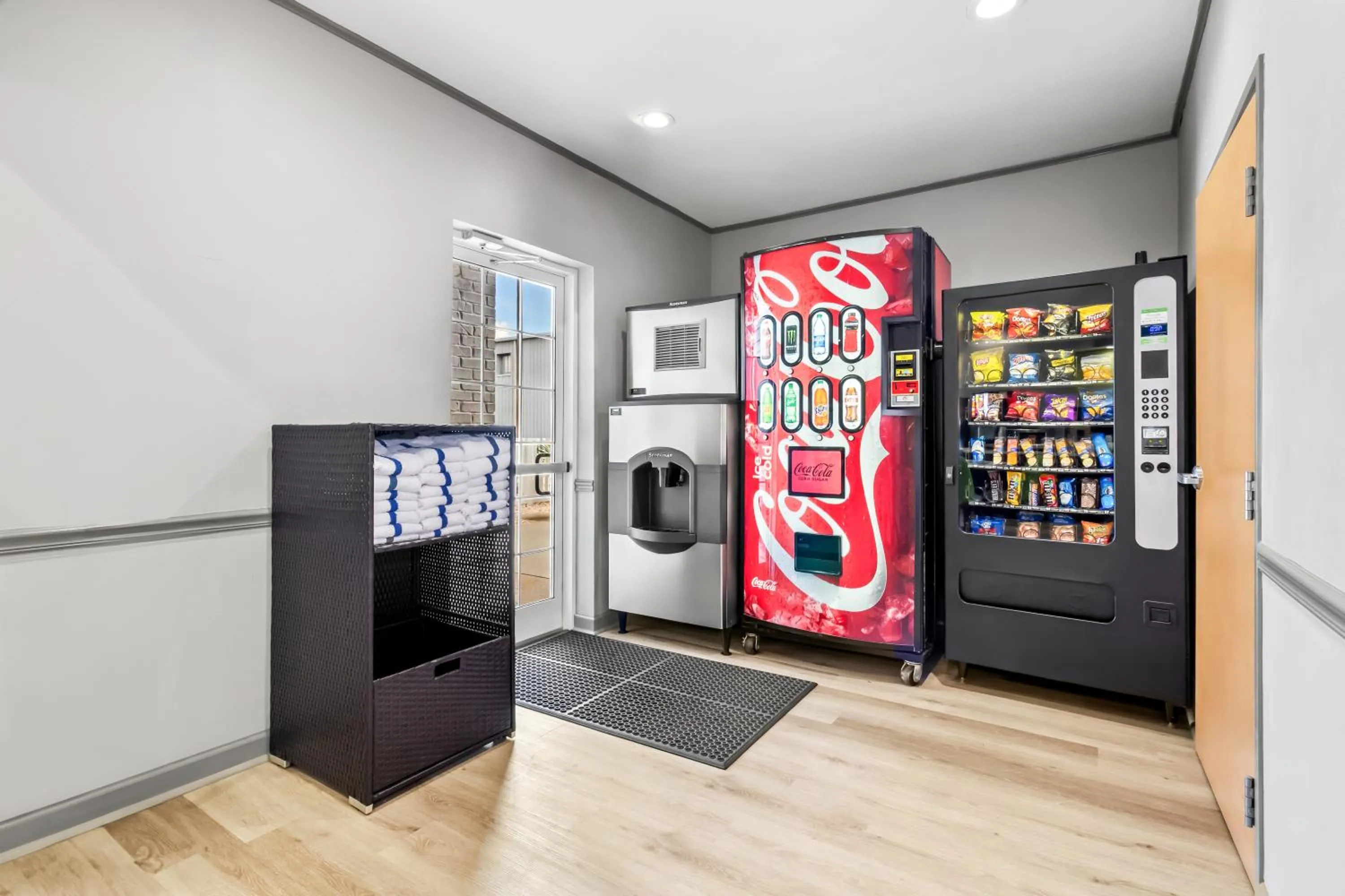 vending machine in Quality Inn Shallotte near Ocean Isle Beach