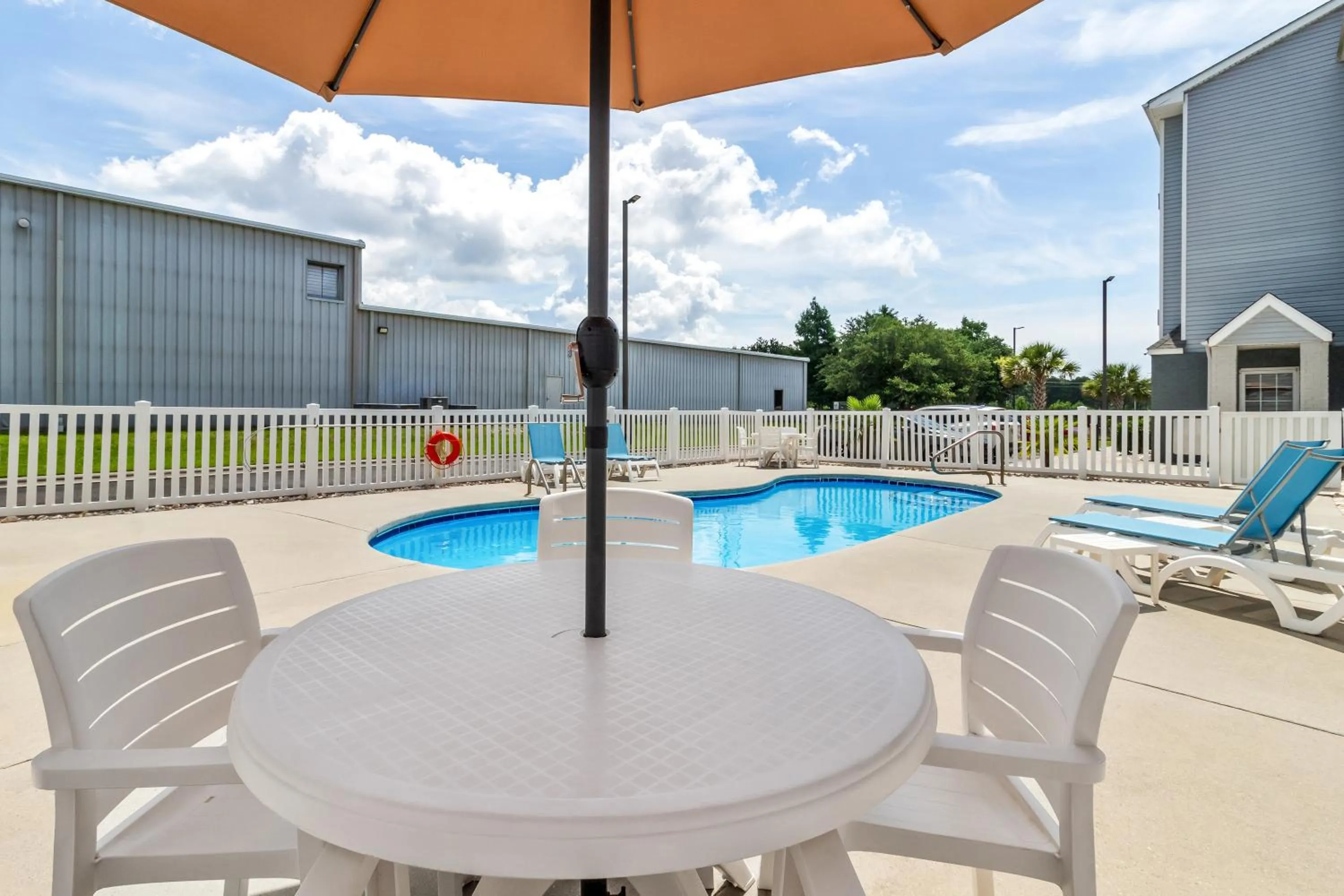 Swimming pool in Quality Inn Shallotte near Ocean Isle Beach
