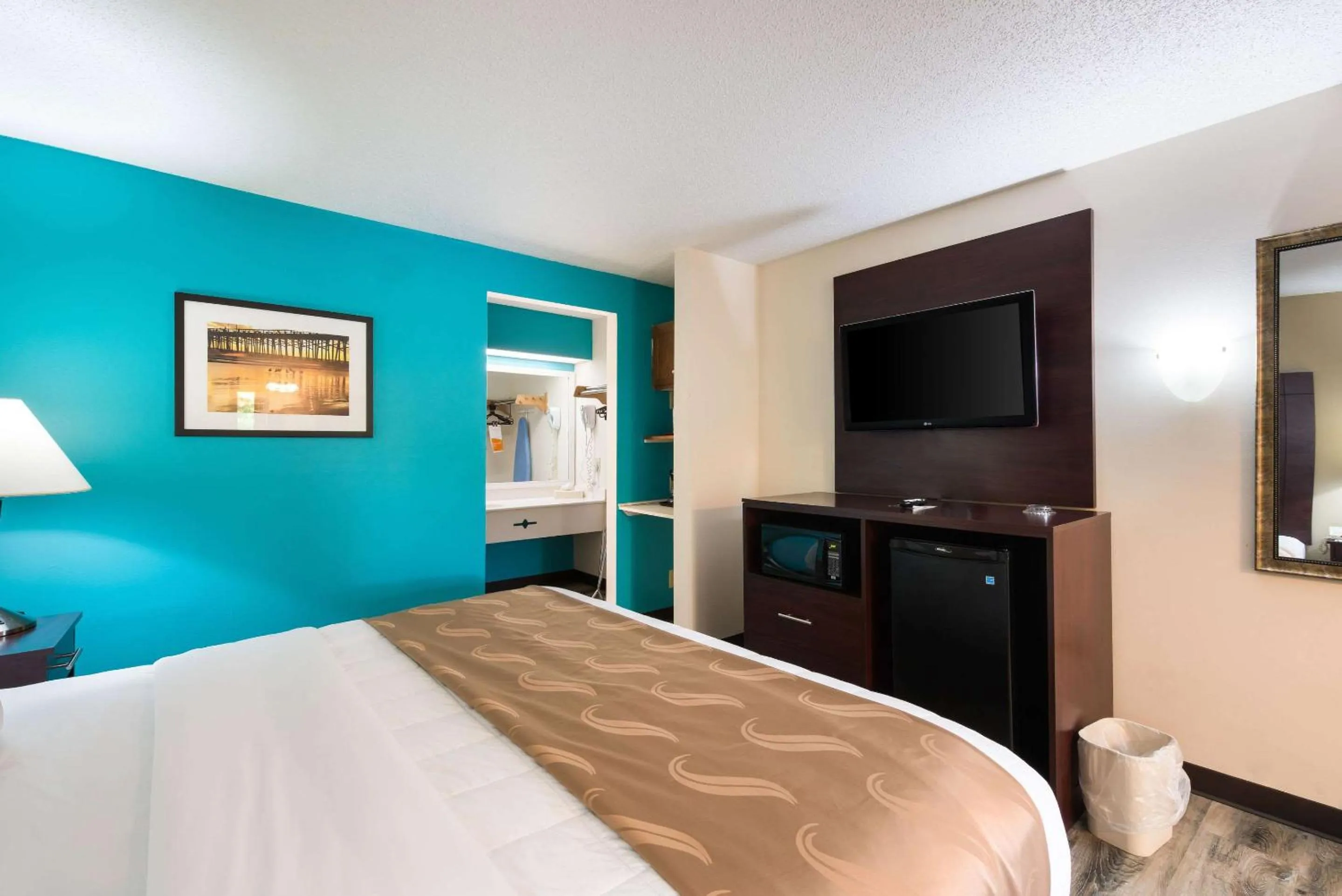 Bedroom, Bed in Quality Inn & Suites Rockingham