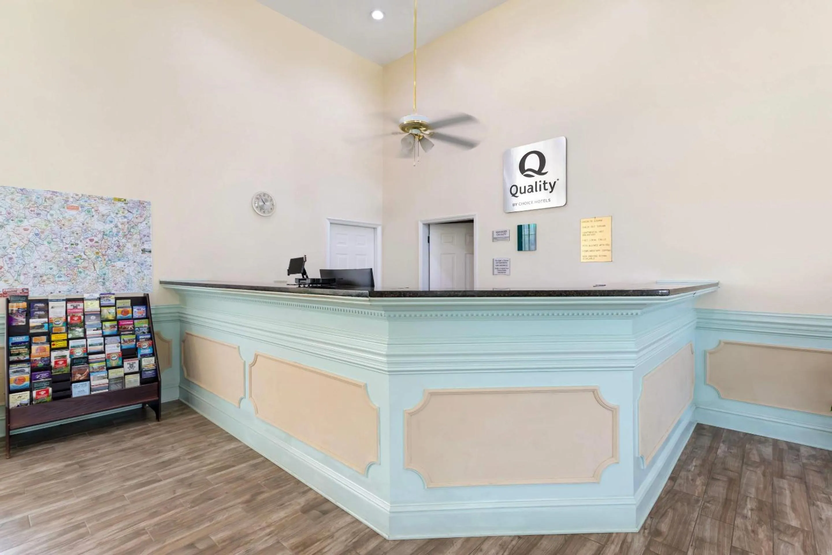 Lobby or reception in Quality Inn Andrews