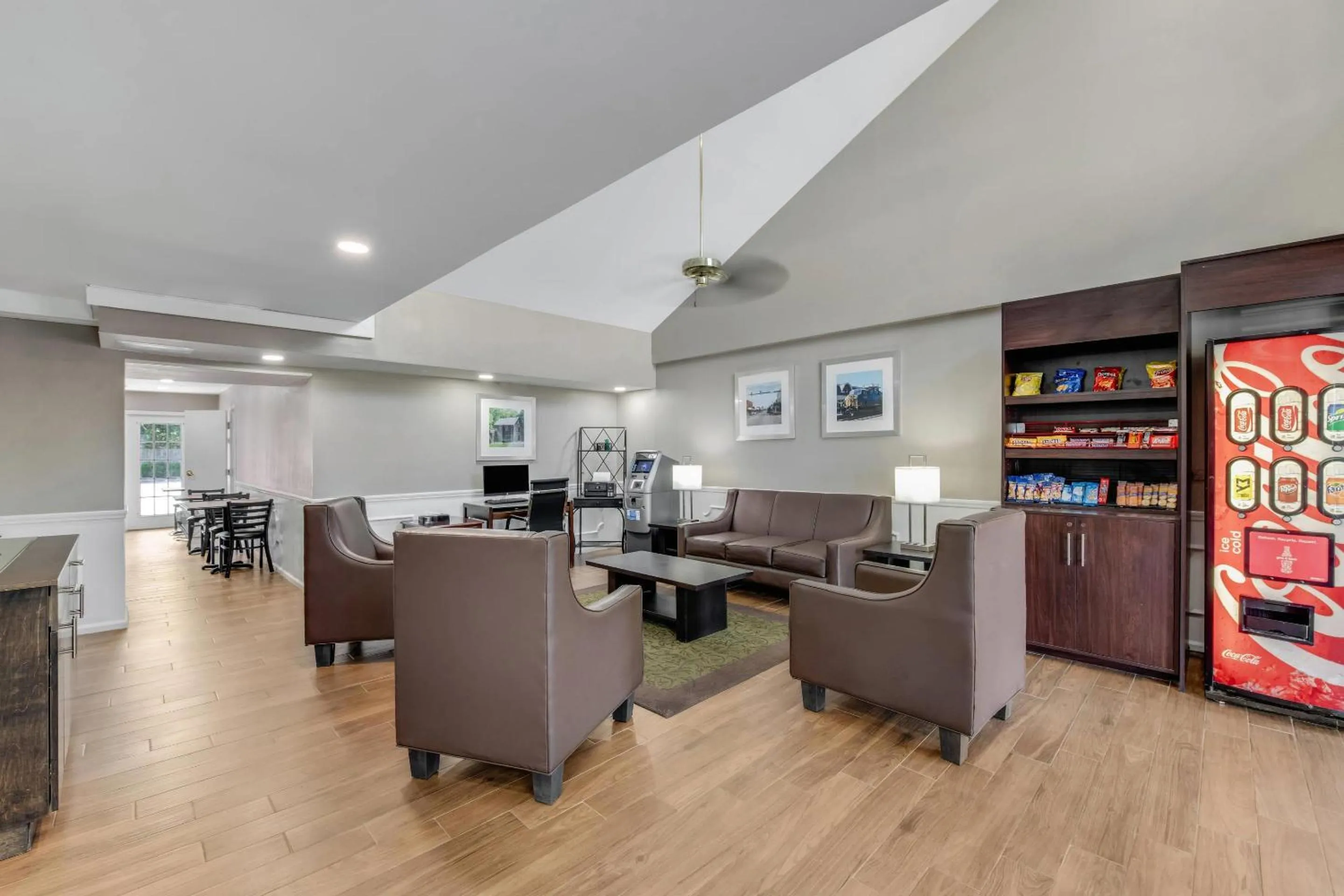 Lobby or reception in Quality Inn Laurinburg