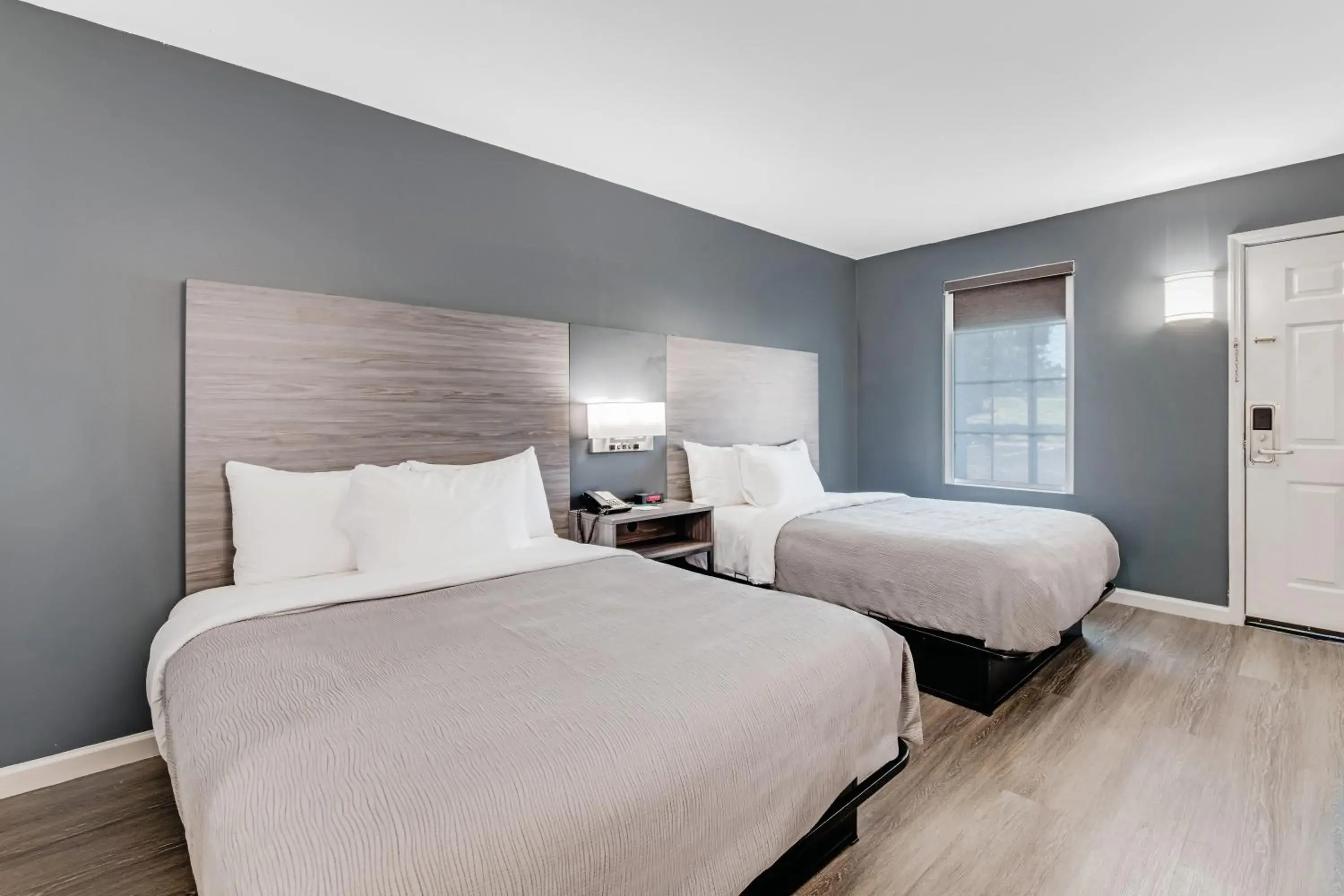 Double Room with Two Double Beds - Accessible/Non-Smoking in Quality Inn Laurinburg Double Room with Two Double Beds - Accessible/Non-Smoking in Quality Inn Laurinburg