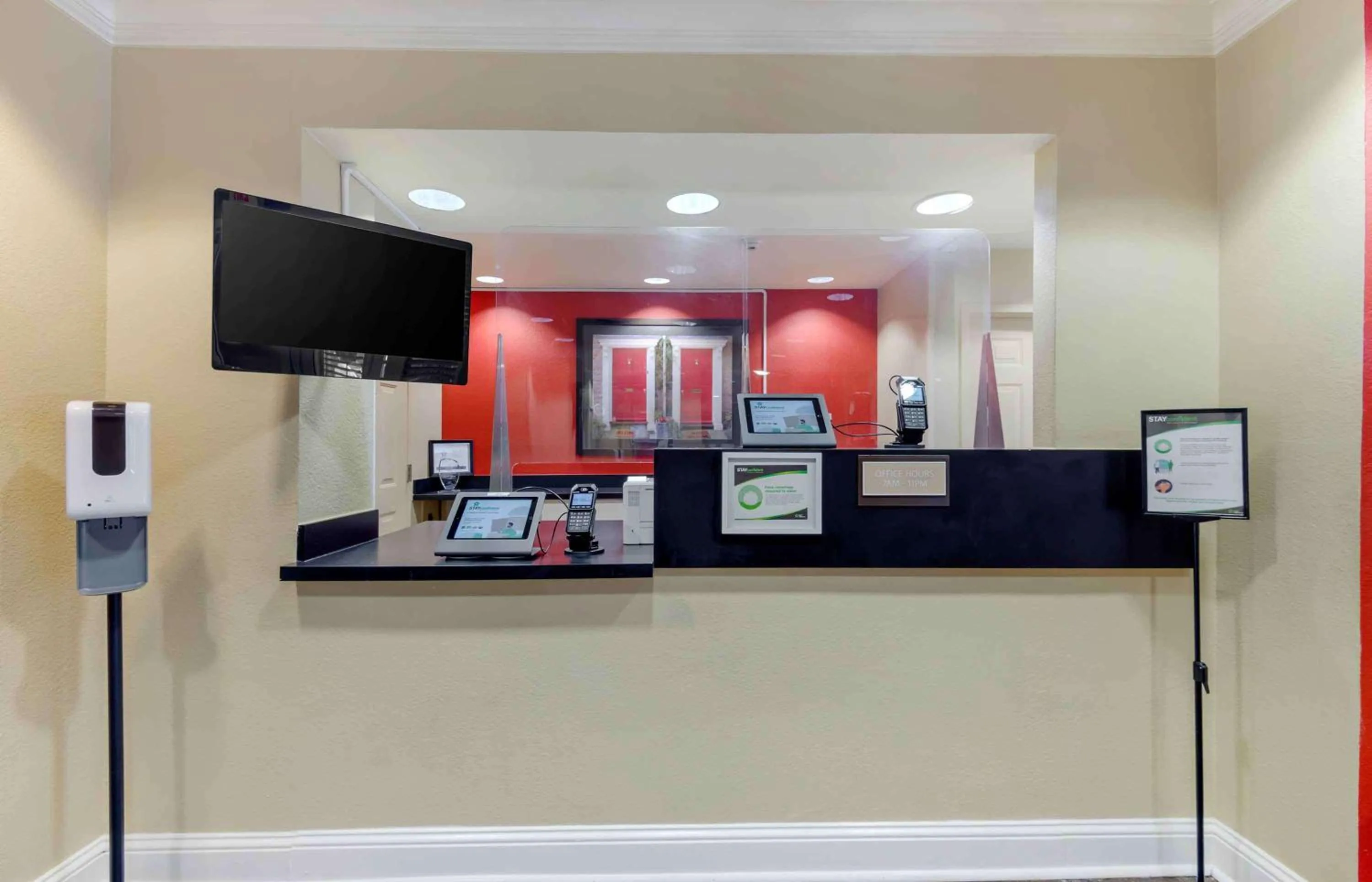 Lobby or reception in Extended Stay America Suites - Greensboro - Airport