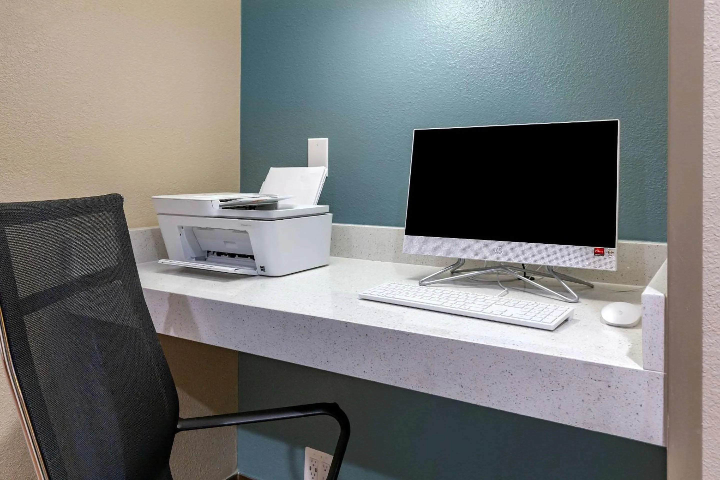 Business facilities in Sleep Inn Fayetteville I-95