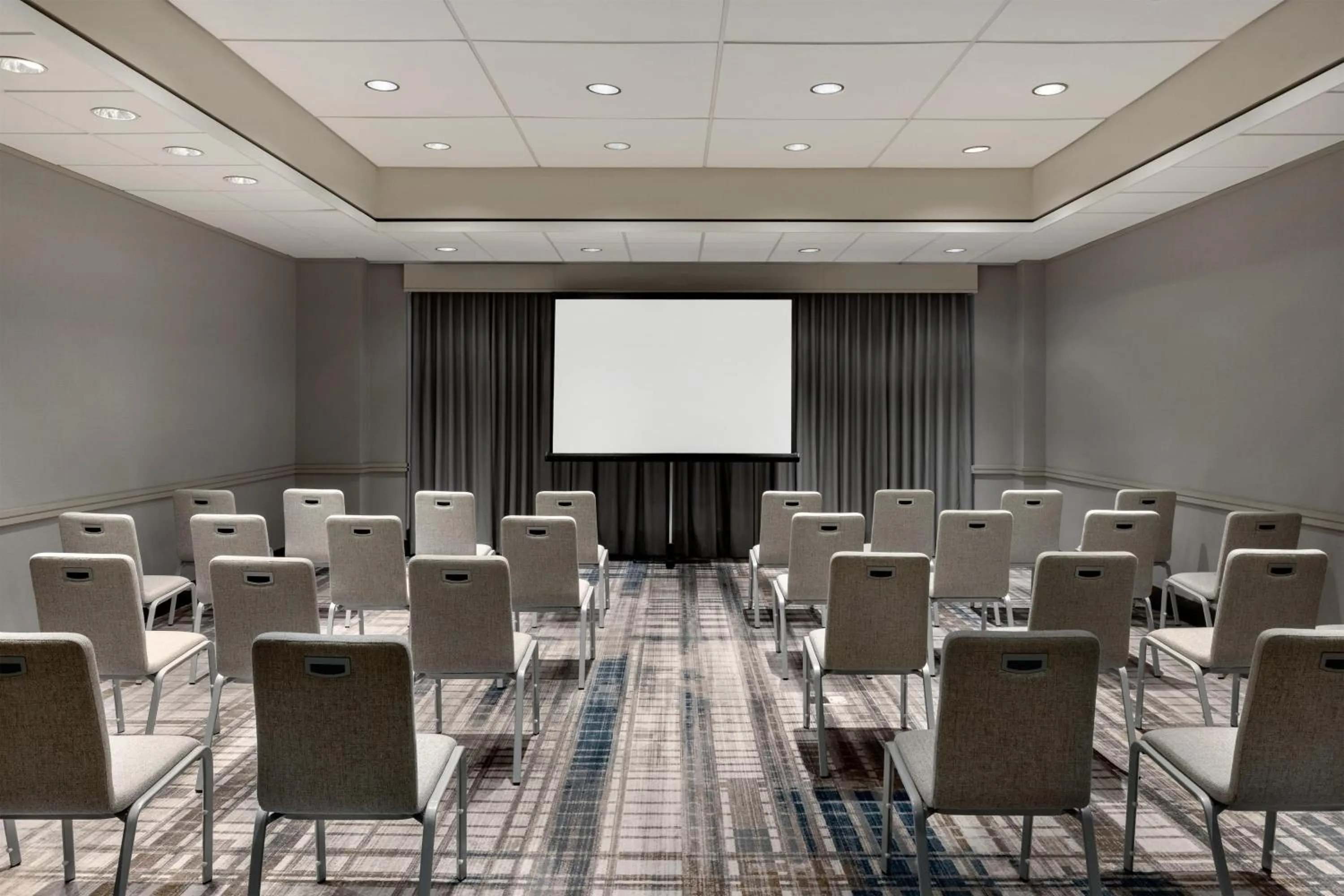 Meeting/conference room in Hilton Baltimore BWI Airport
