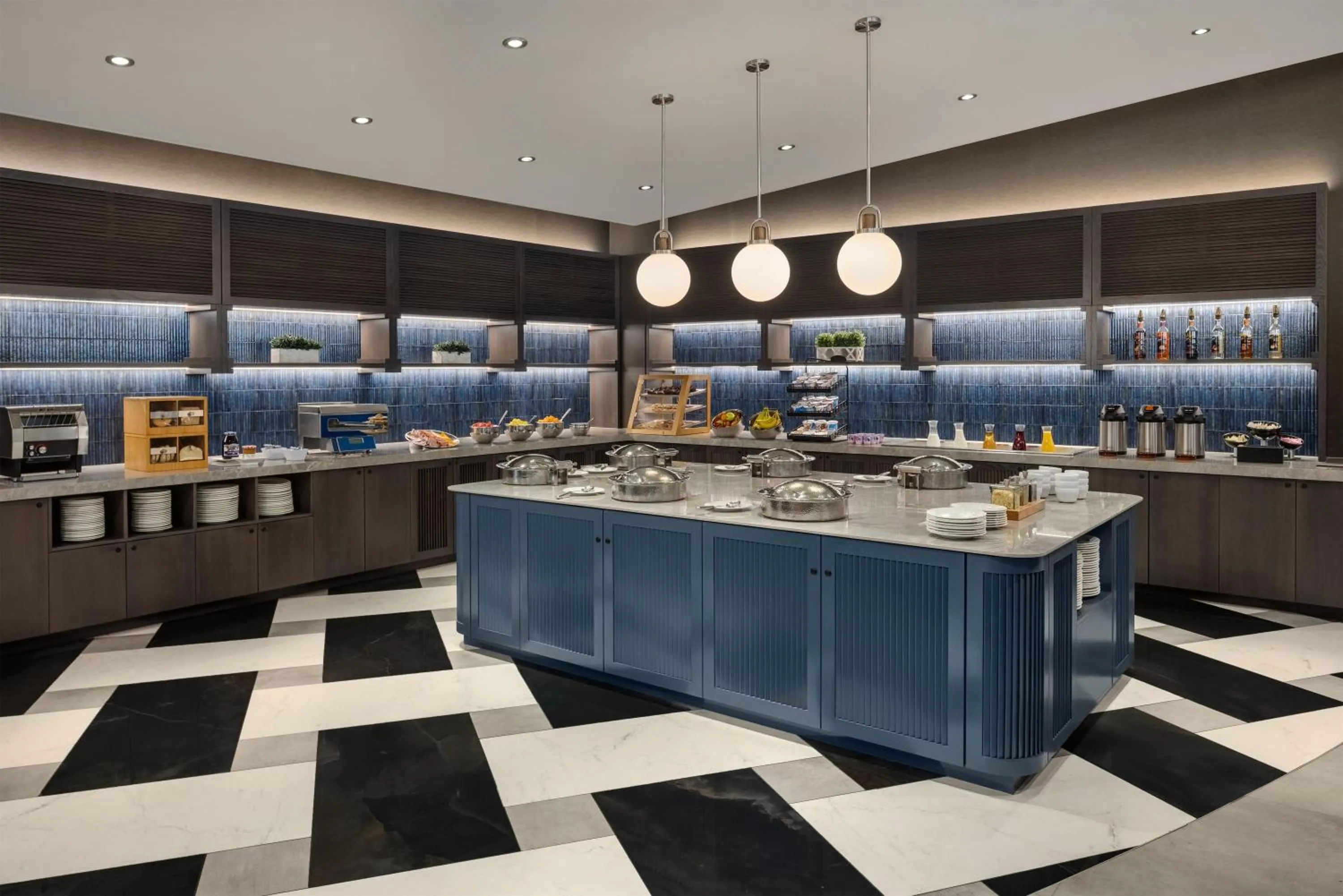 Breakfast in Hilton Baltimore BWI Airport