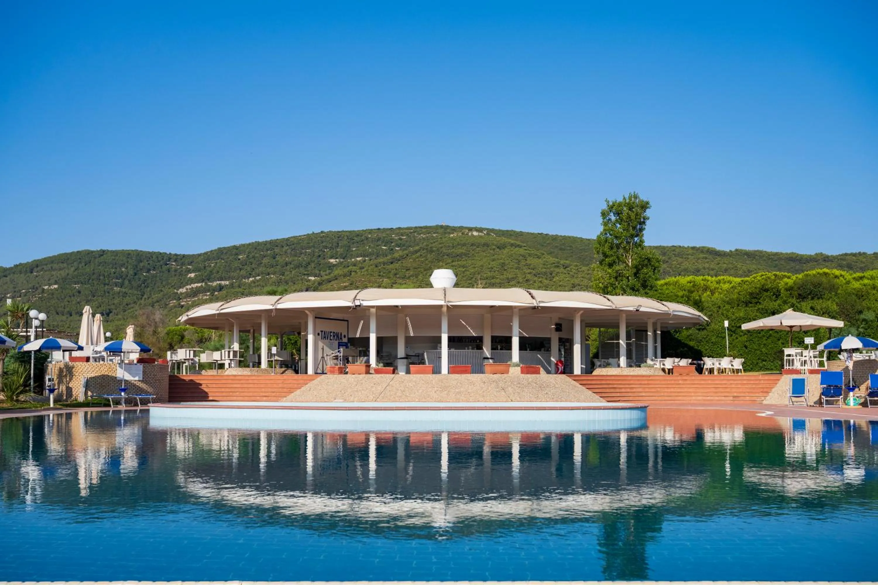 Property building in Baia di Conte Resort