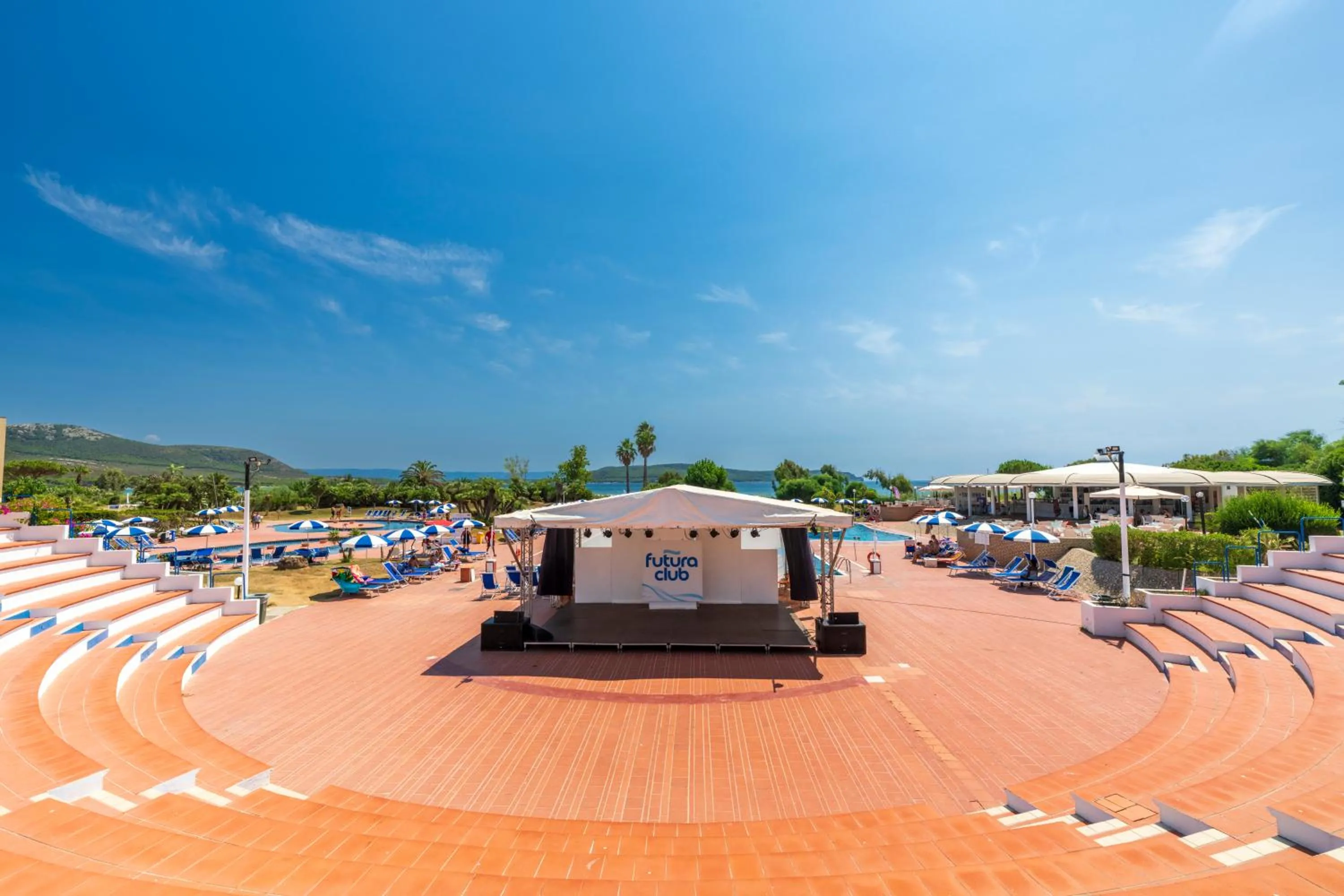 Day in Baia di Conte Resort