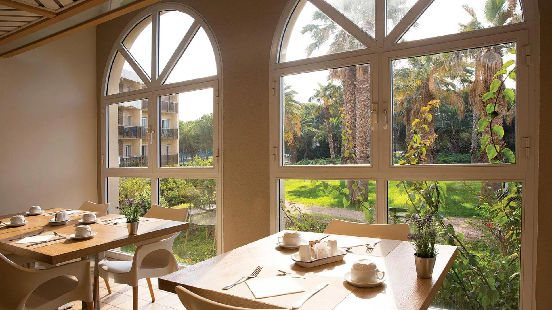 Restaurant/places to eat in Baia di Conte Resort