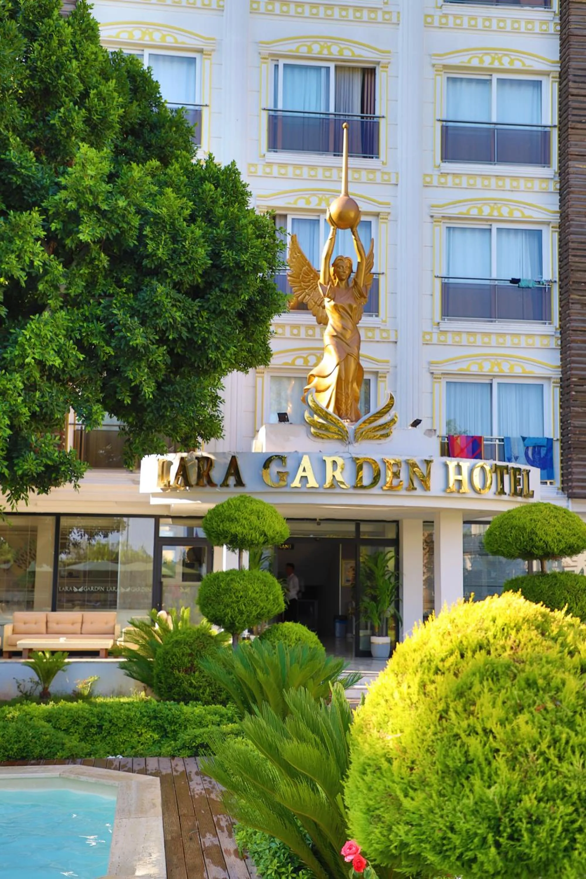 Garden in Lara Garden Hotel
