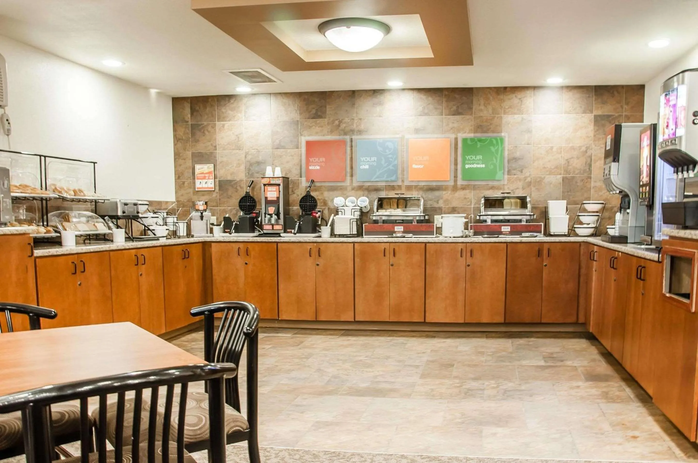 Restaurant/places to eat in Comfort Inn Dickinson