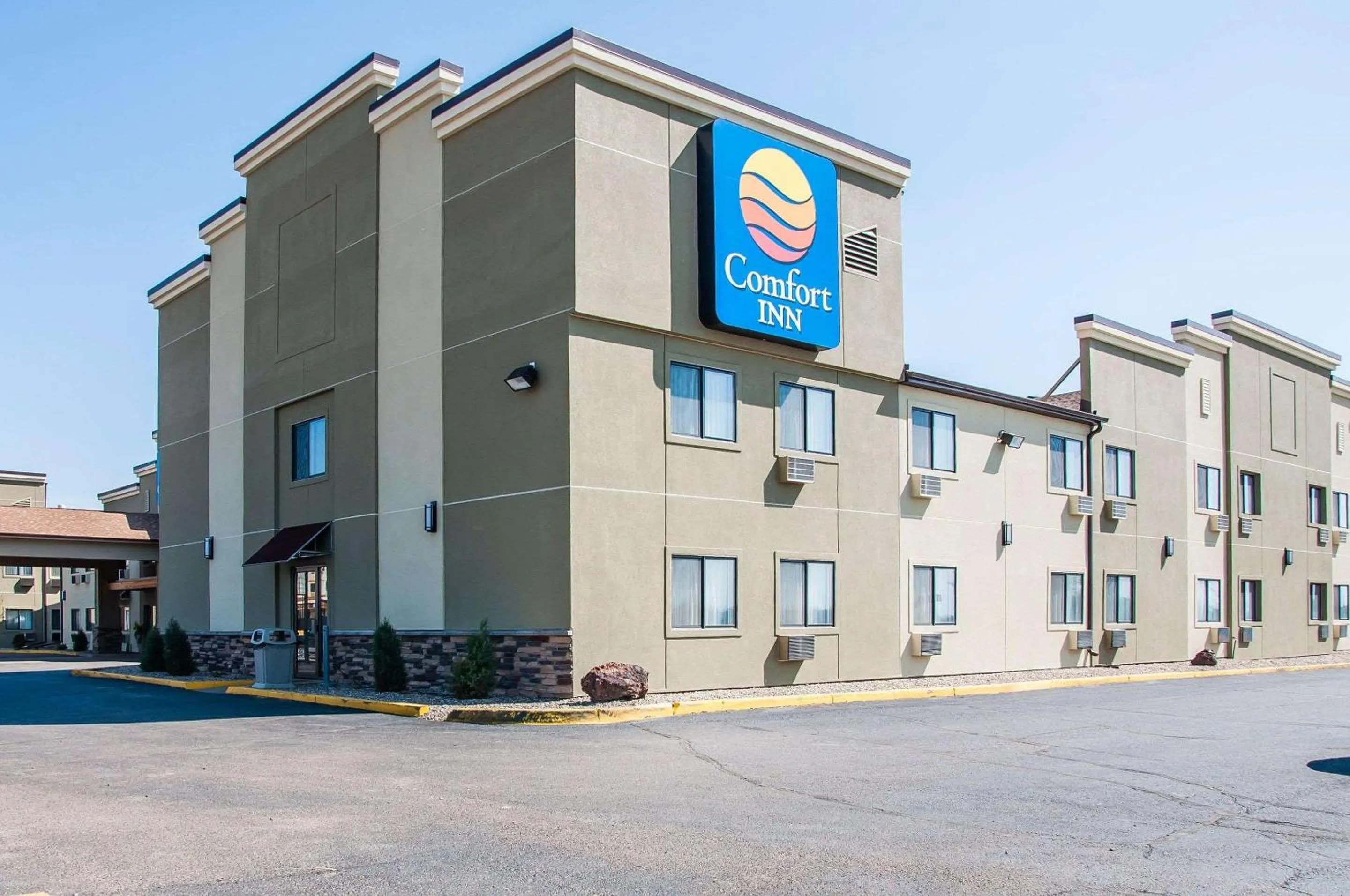 Property building in Comfort Inn Dickinson