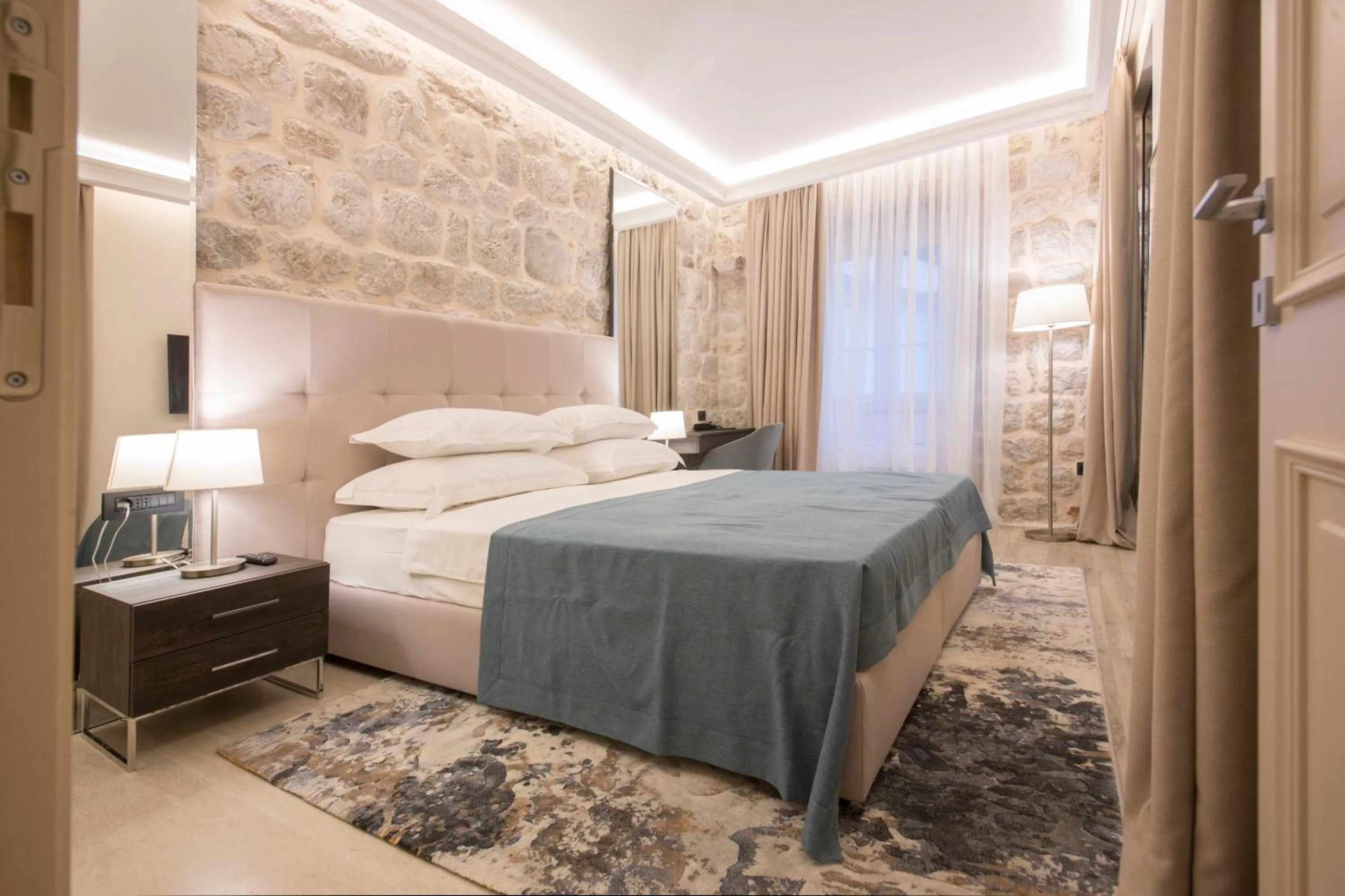 Bedroom, Bed in Heritage Hotel Leon Coronato