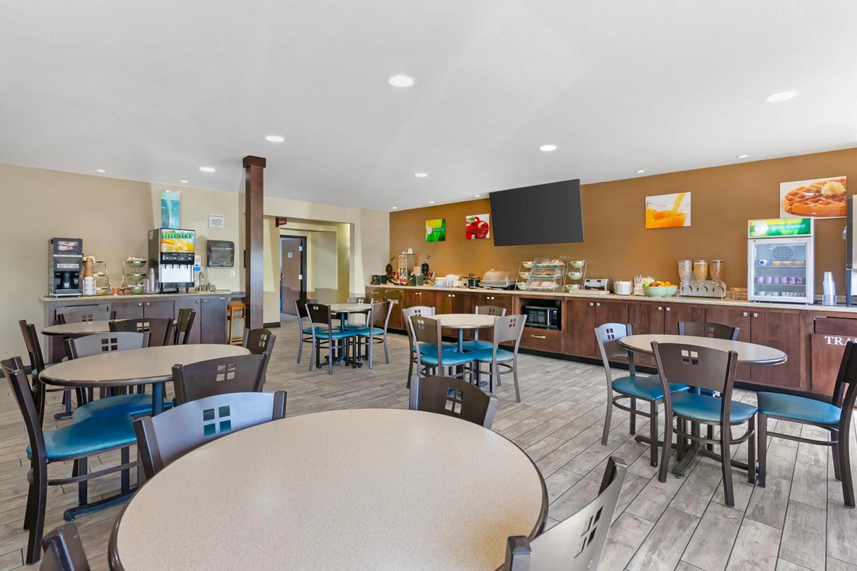 Breakfast in Quality Inn Columbia Mall