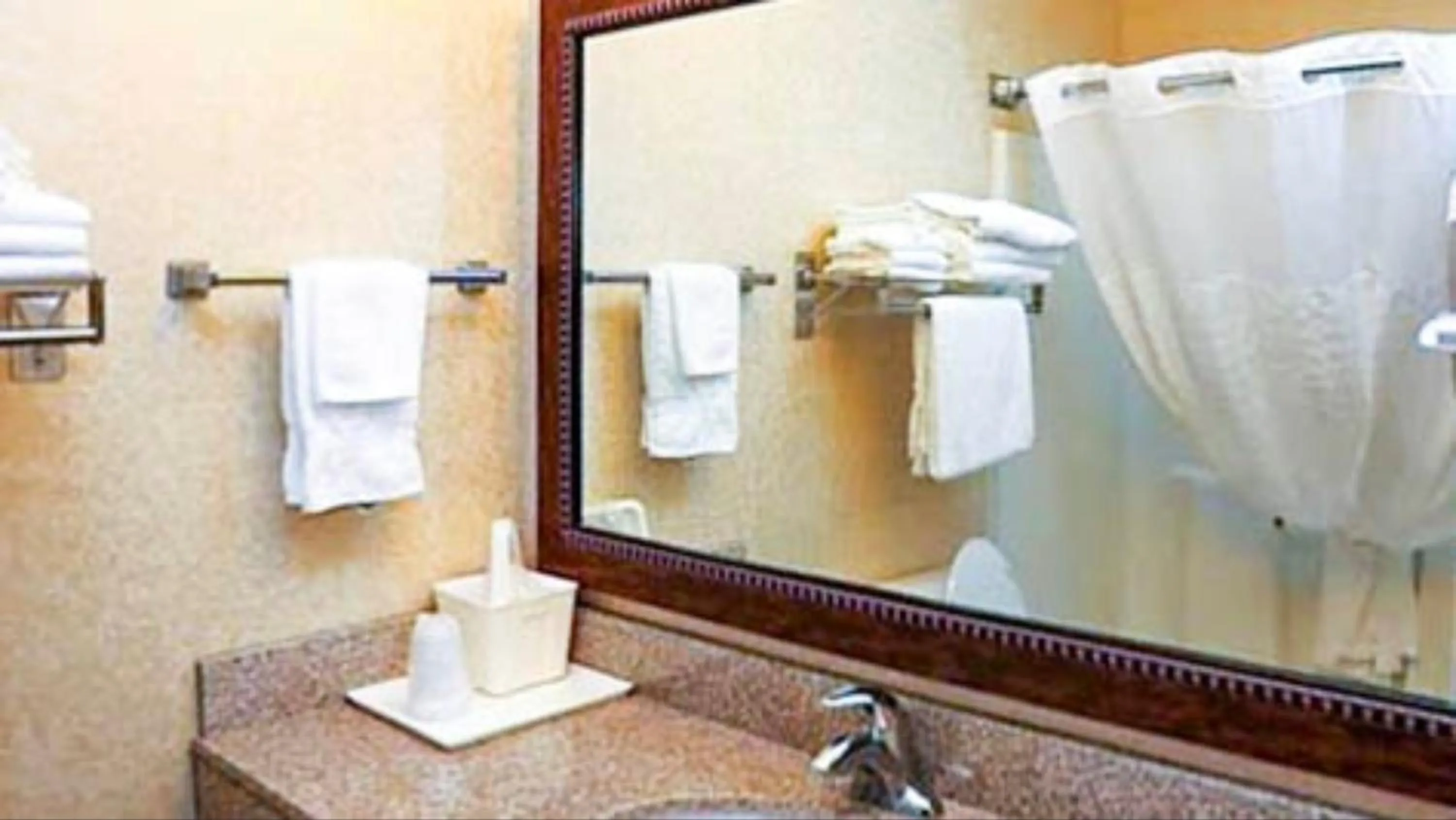 Bathroom in Motel 6 Minot, ND