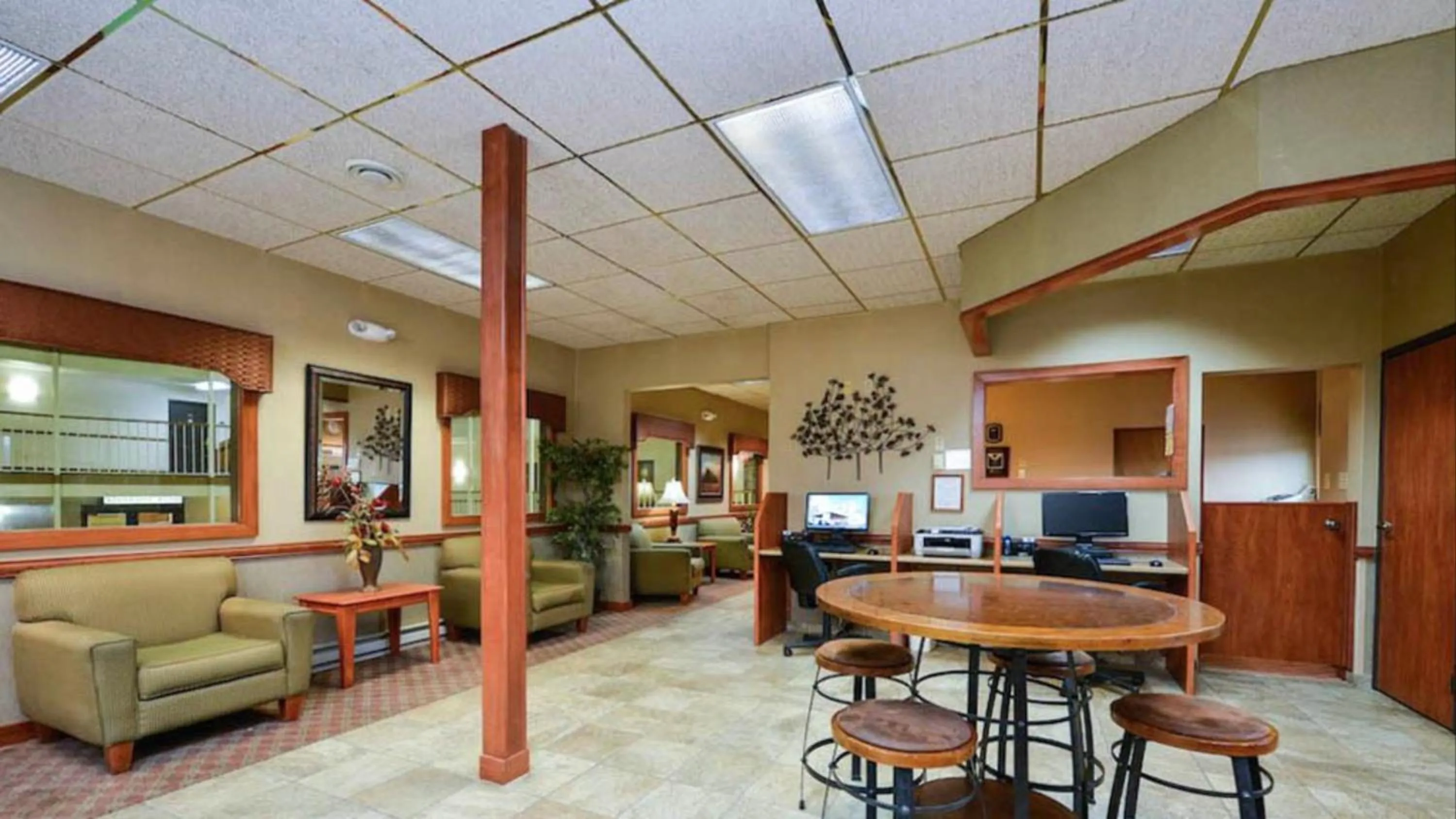 Lobby or reception in Motel 6 Minot, ND