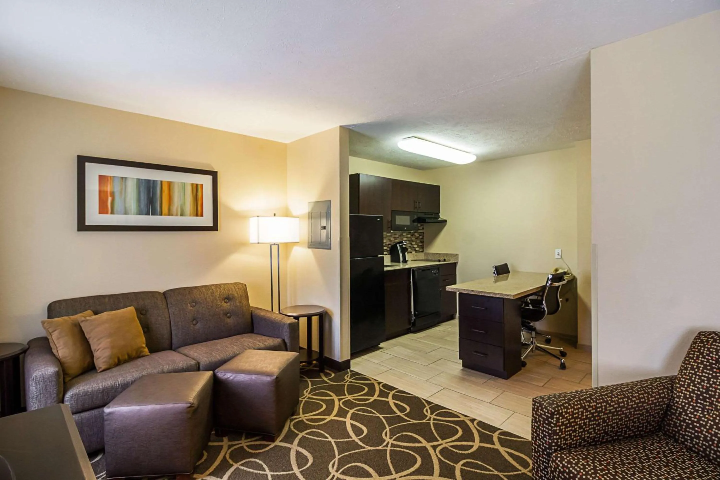 Bedroom in MainStay Suites Fargo - I-94 Medical Center
