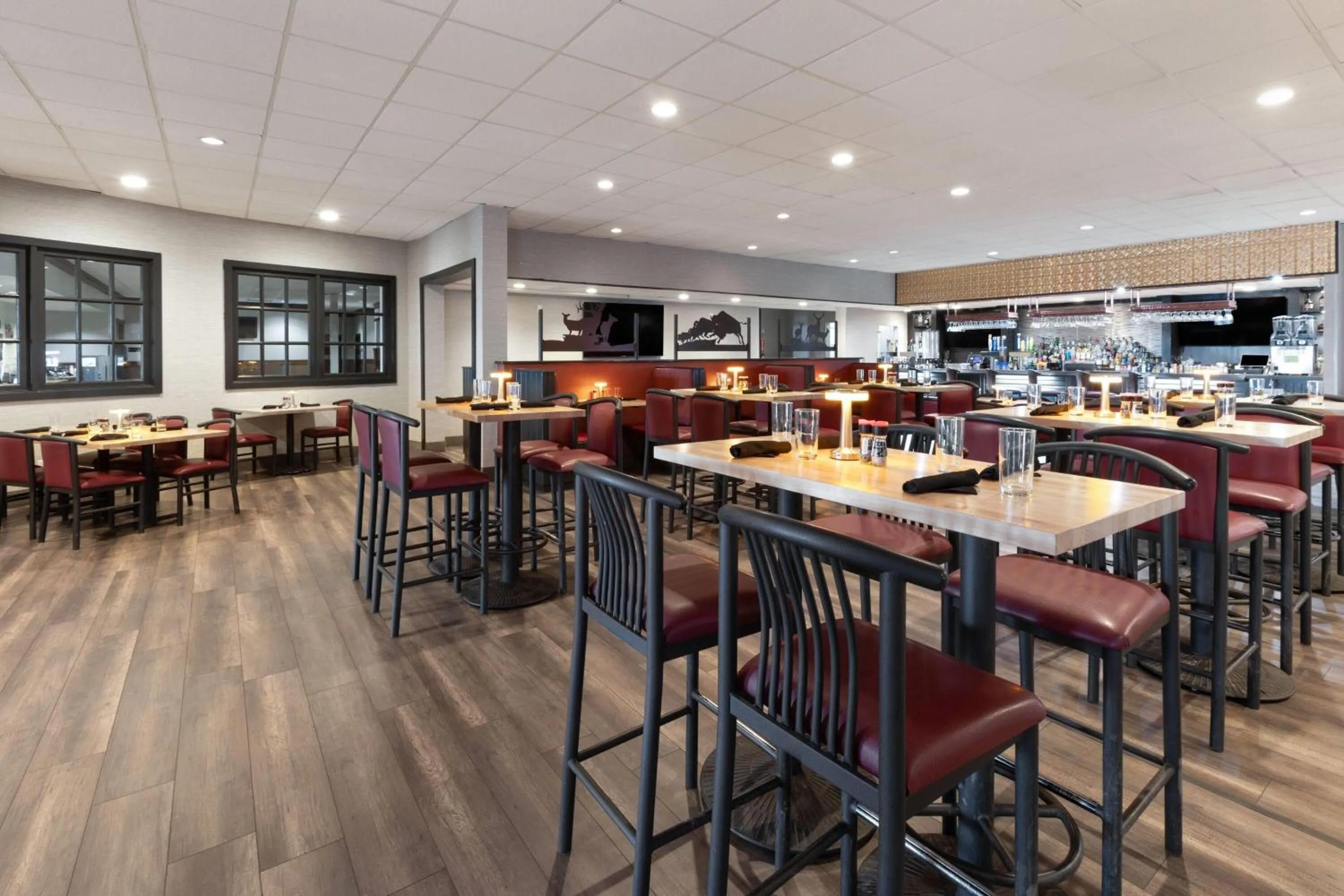 Restaurant/places to eat in Baymont by Wyndham Jamestown Conference Center & Water Park