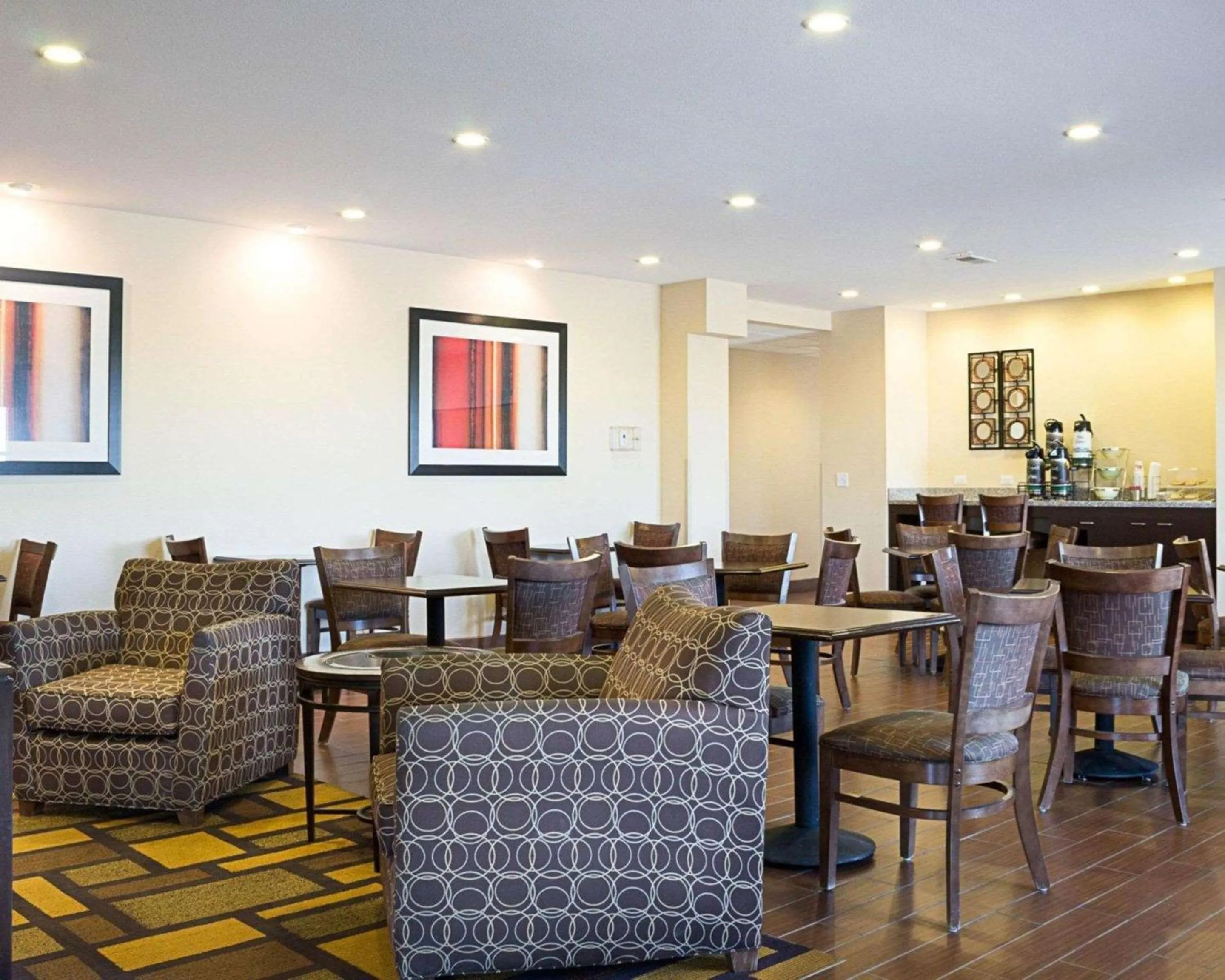 Lobby or reception in Quality Inn & Suites Minot North