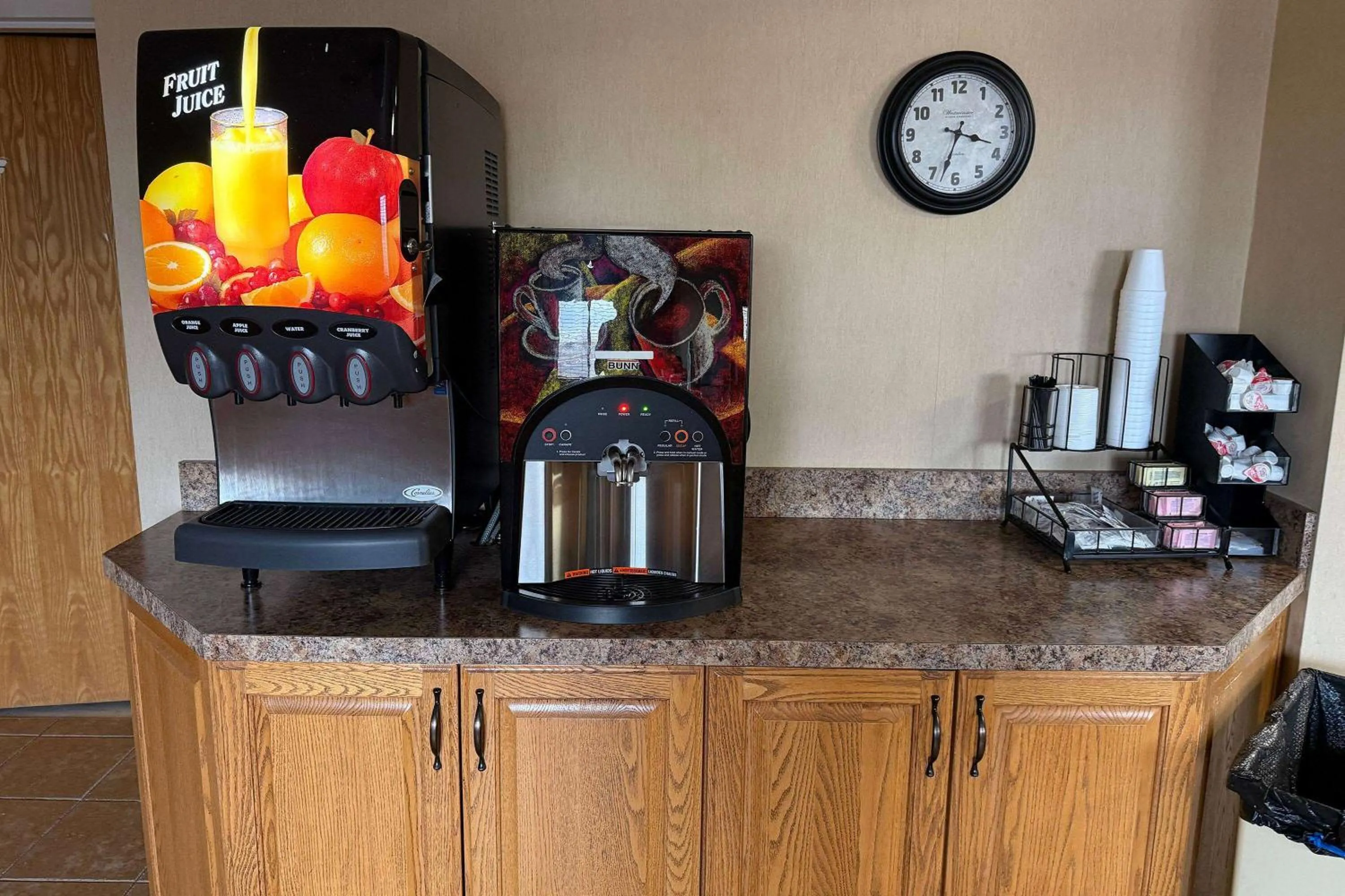 Breakfast in Rodeway Inn