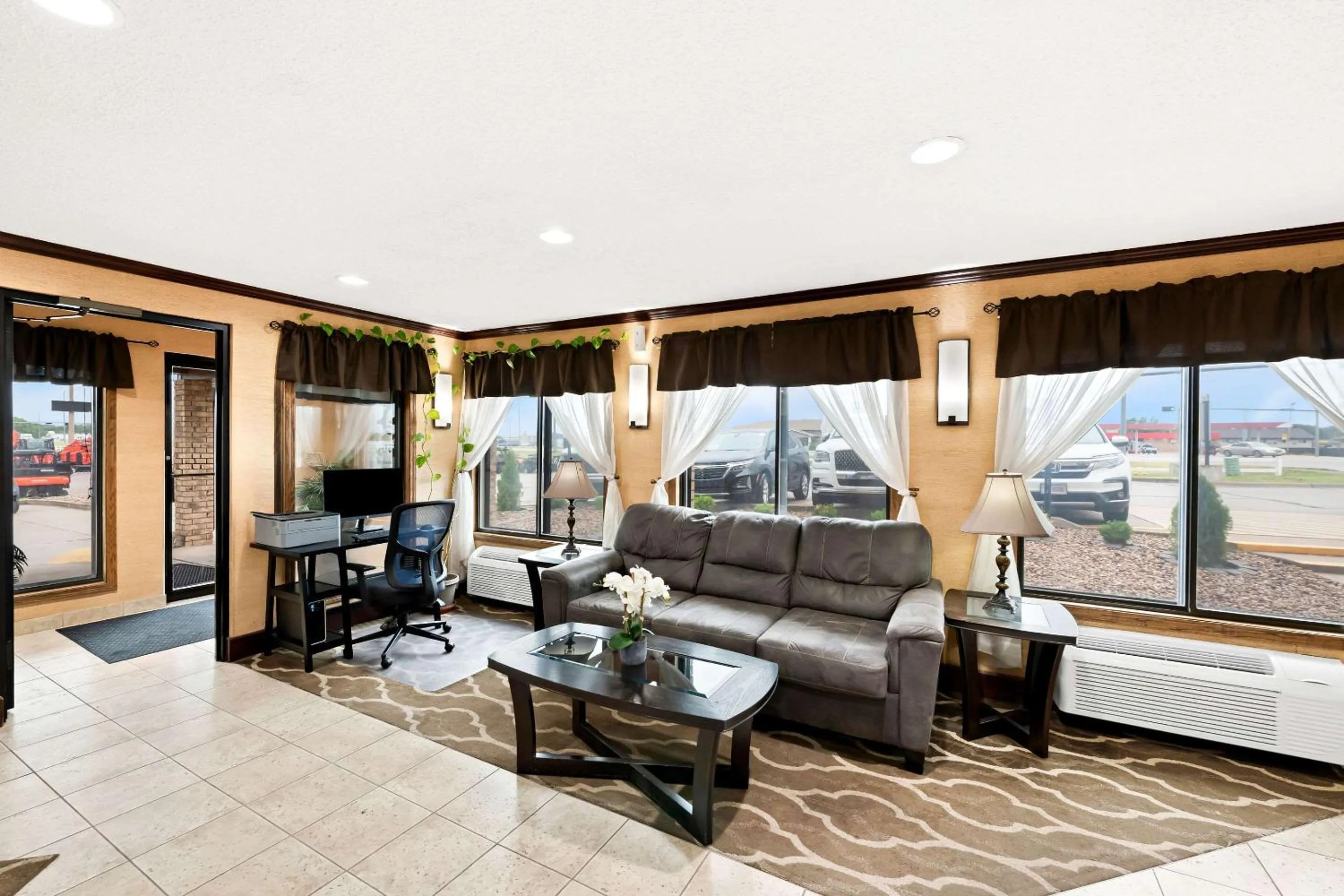 Lobby or reception in Quality Inn