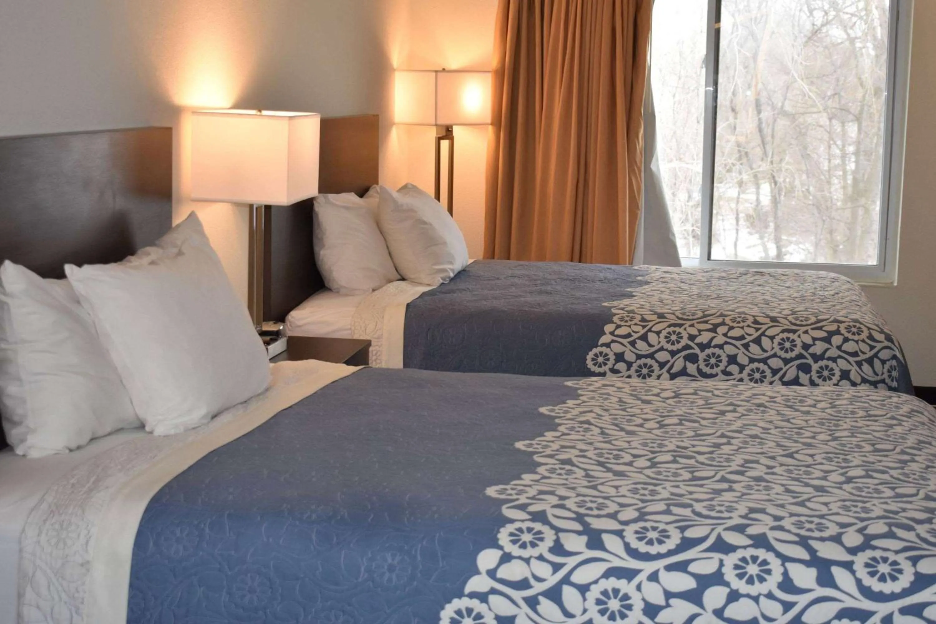 Photo of the whole room, Bed in Rodeway Inn Grand Island