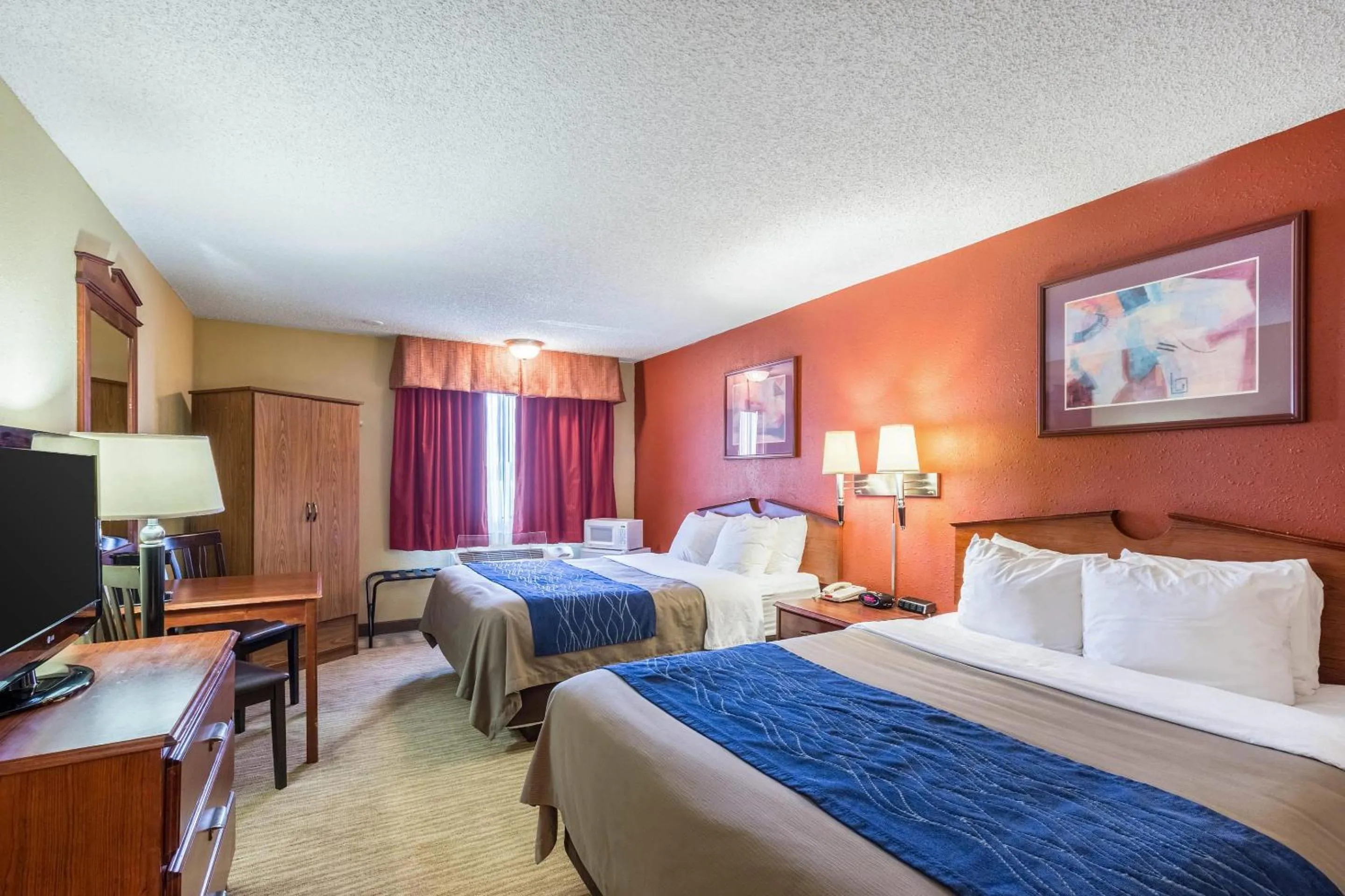 Bedroom, Bed in Quality Inn Scottsbluff