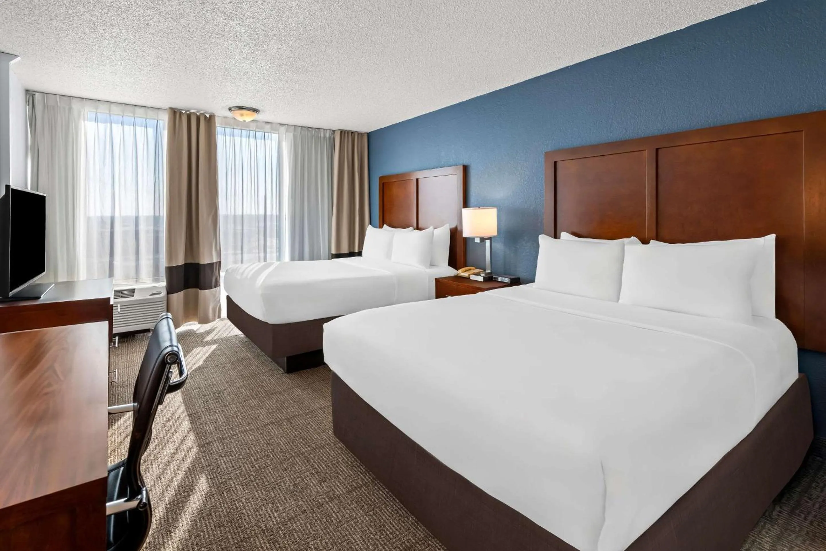 Bedroom, Bed in Comfort Inn & Suites Omaha Central