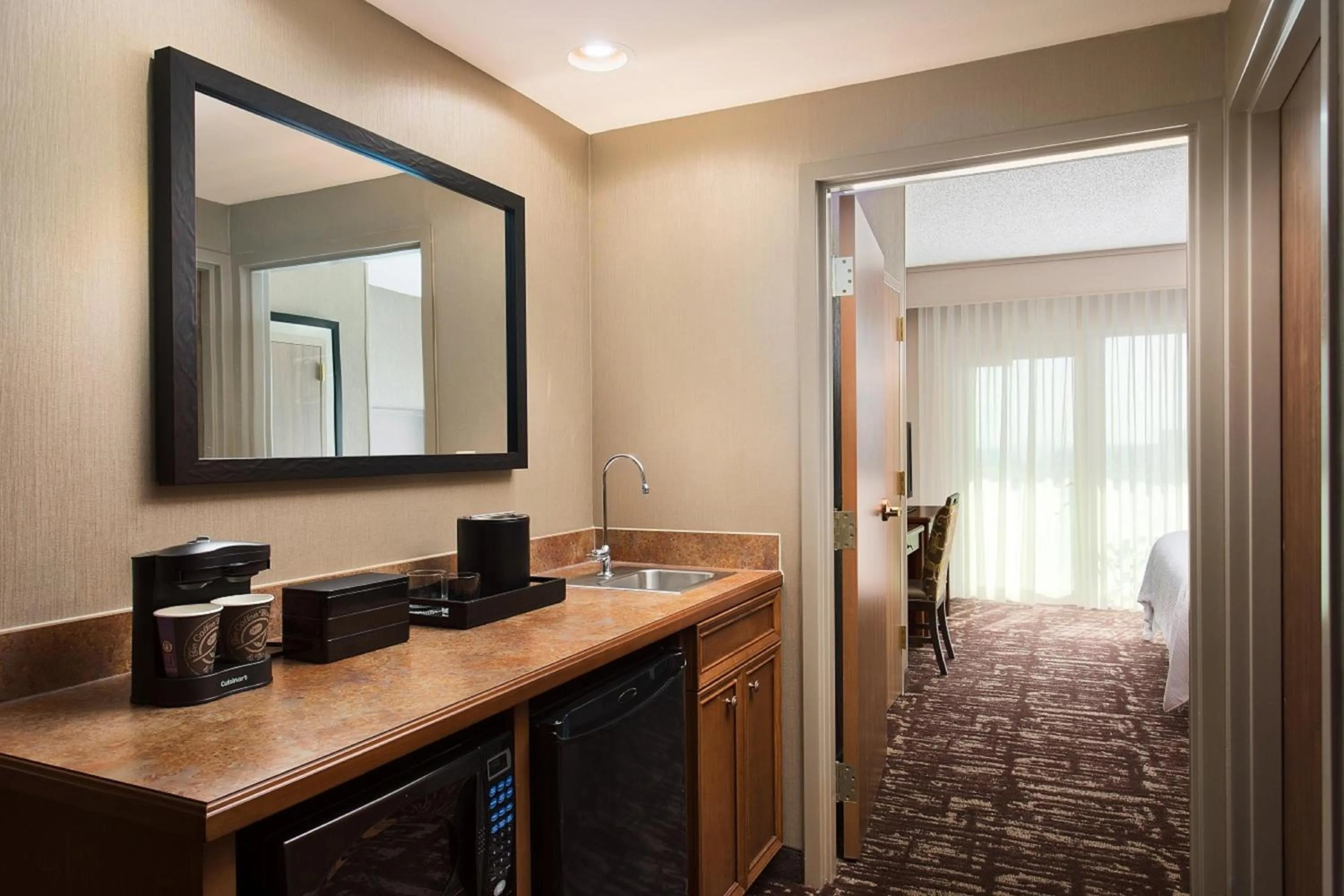 Kitchen or kitchenette in Embassy Suites by Hilton Dallas Frisco Hotel & Convention Center