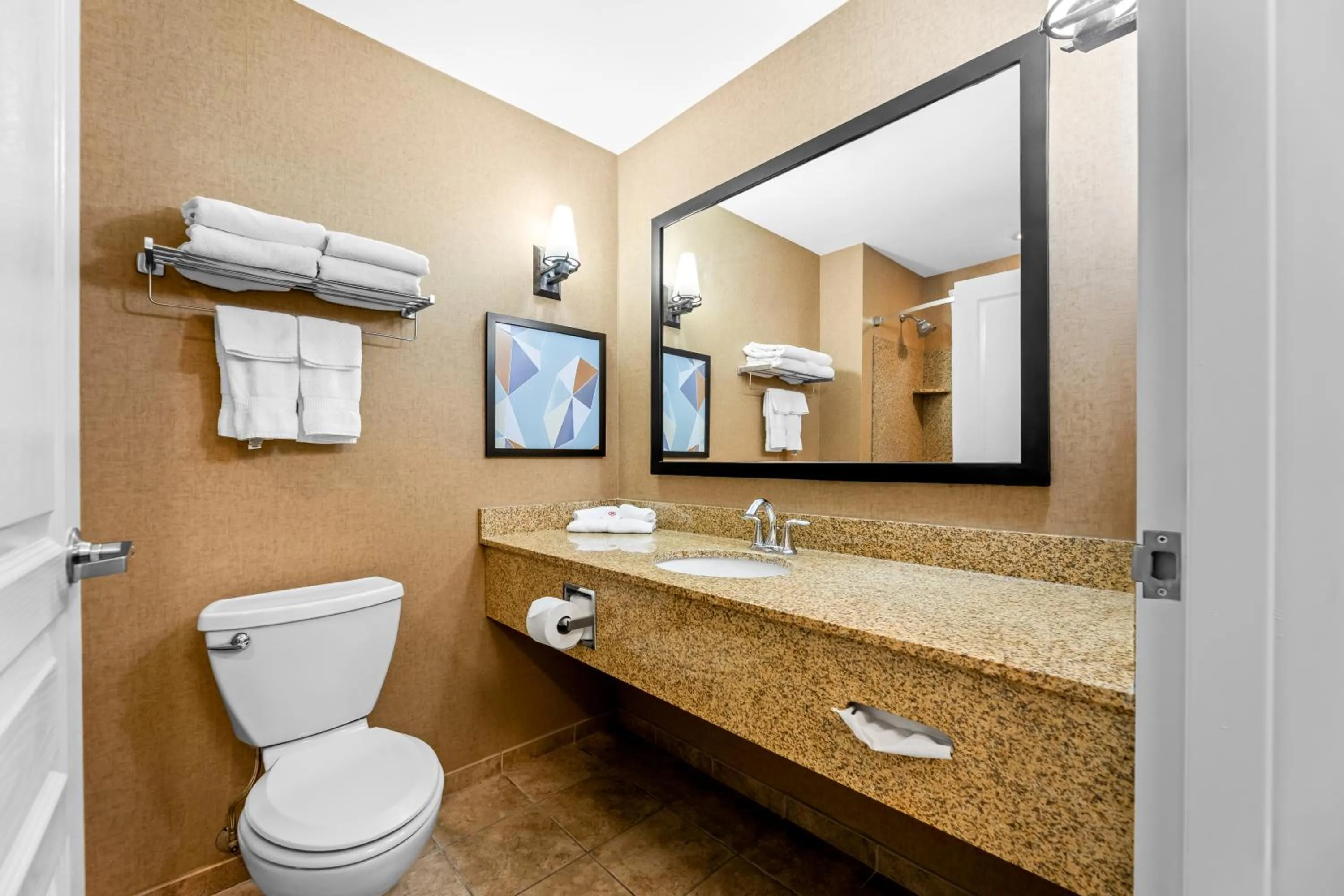 Bathroom in Comfort Suites Gothenburg South