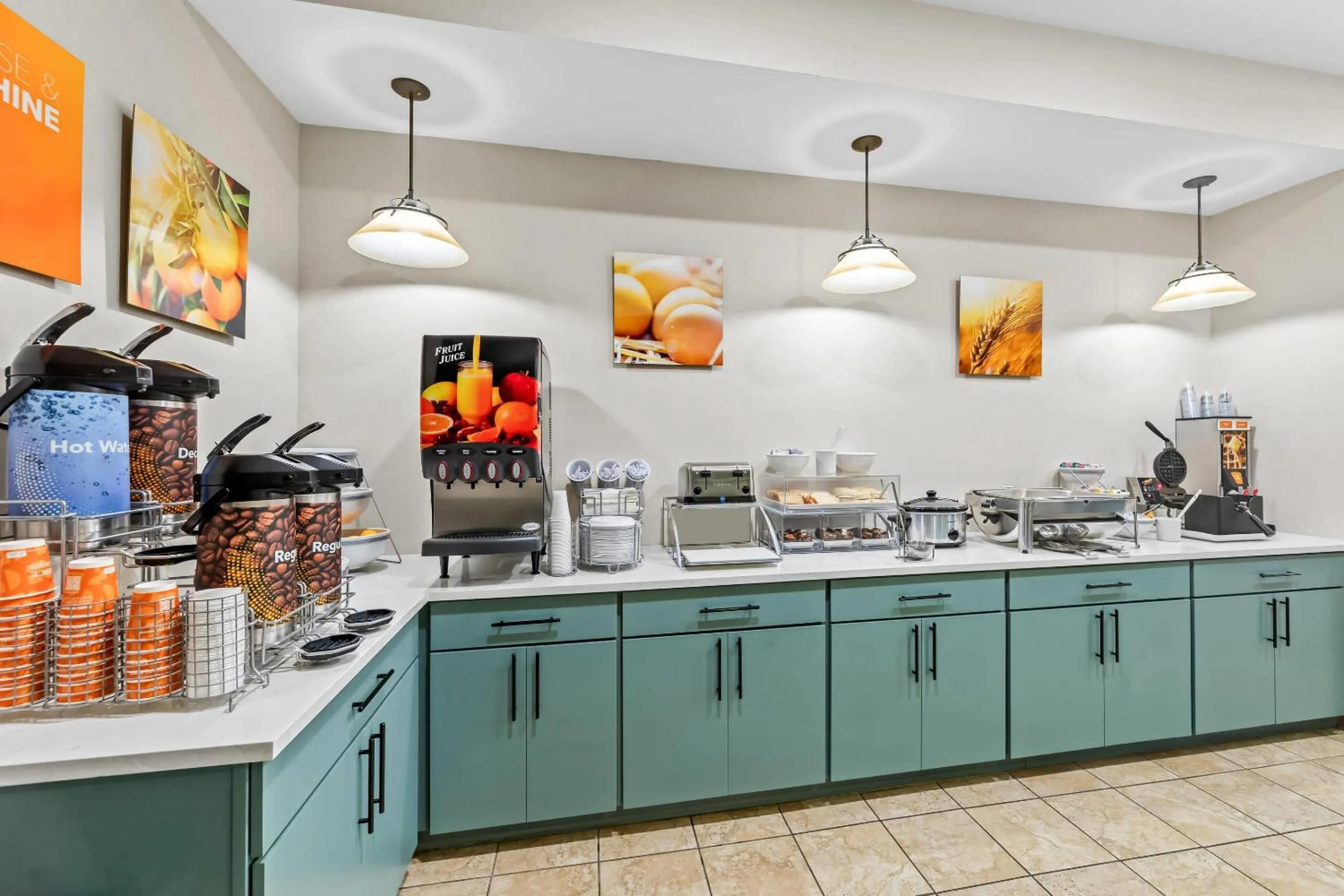 Breakfast in Comfort Suites Gothenburg South