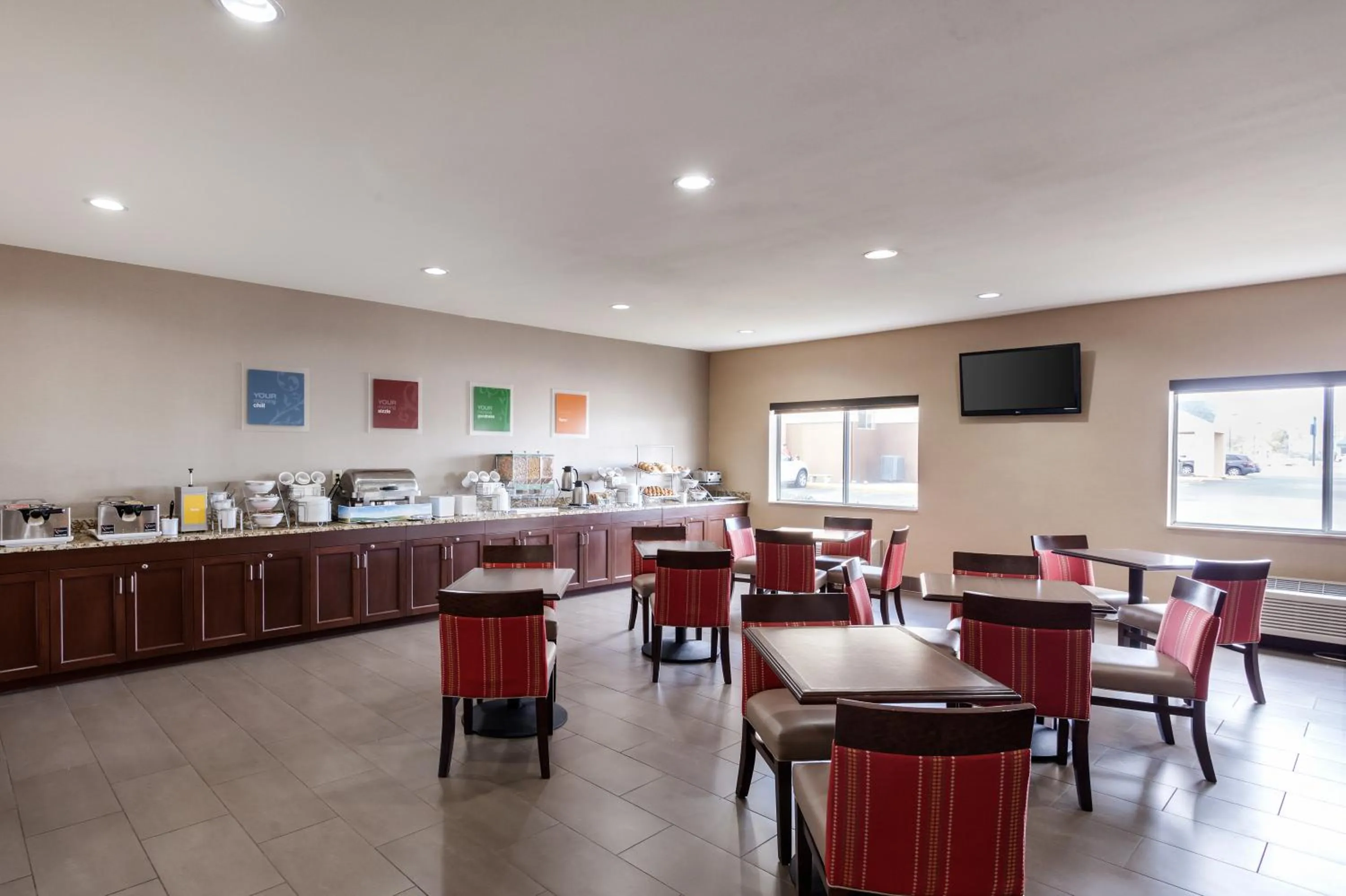 Breakfast in Comfort Suites Lincoln North