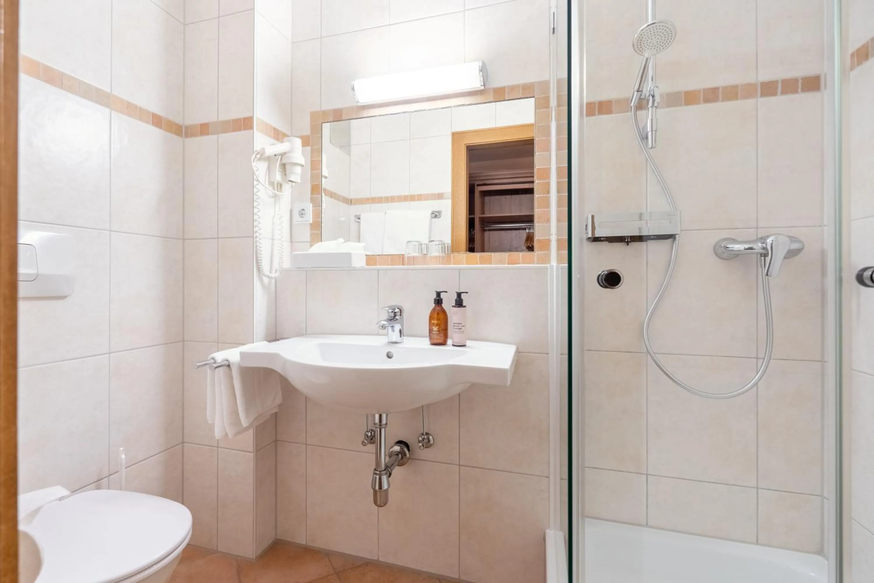 Bathroom in Hotel Krone Tirol