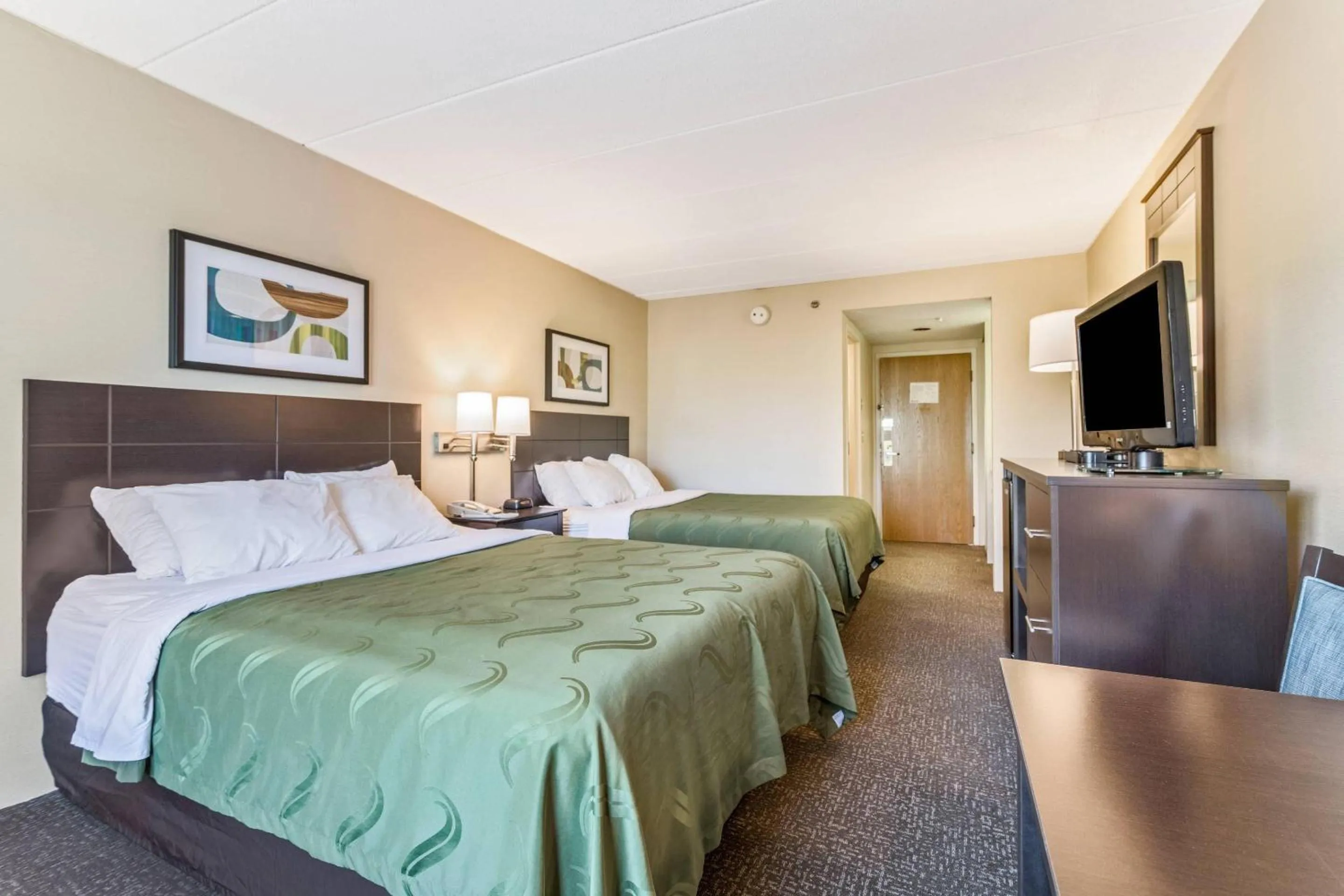 Bedroom, Bed in Quality Inn