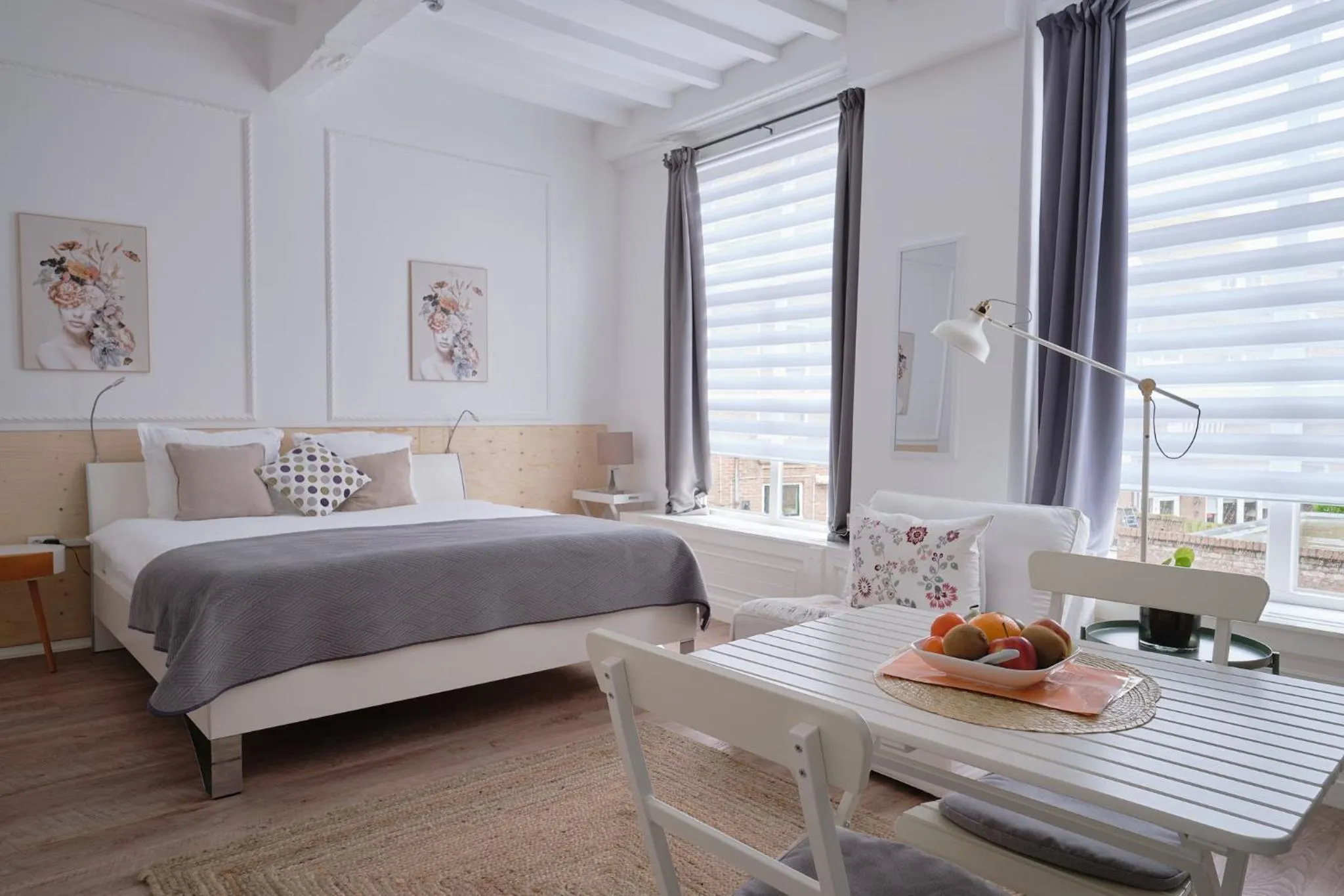 Photo of the whole room, Bed in Het Gecroonde Swaert B&B