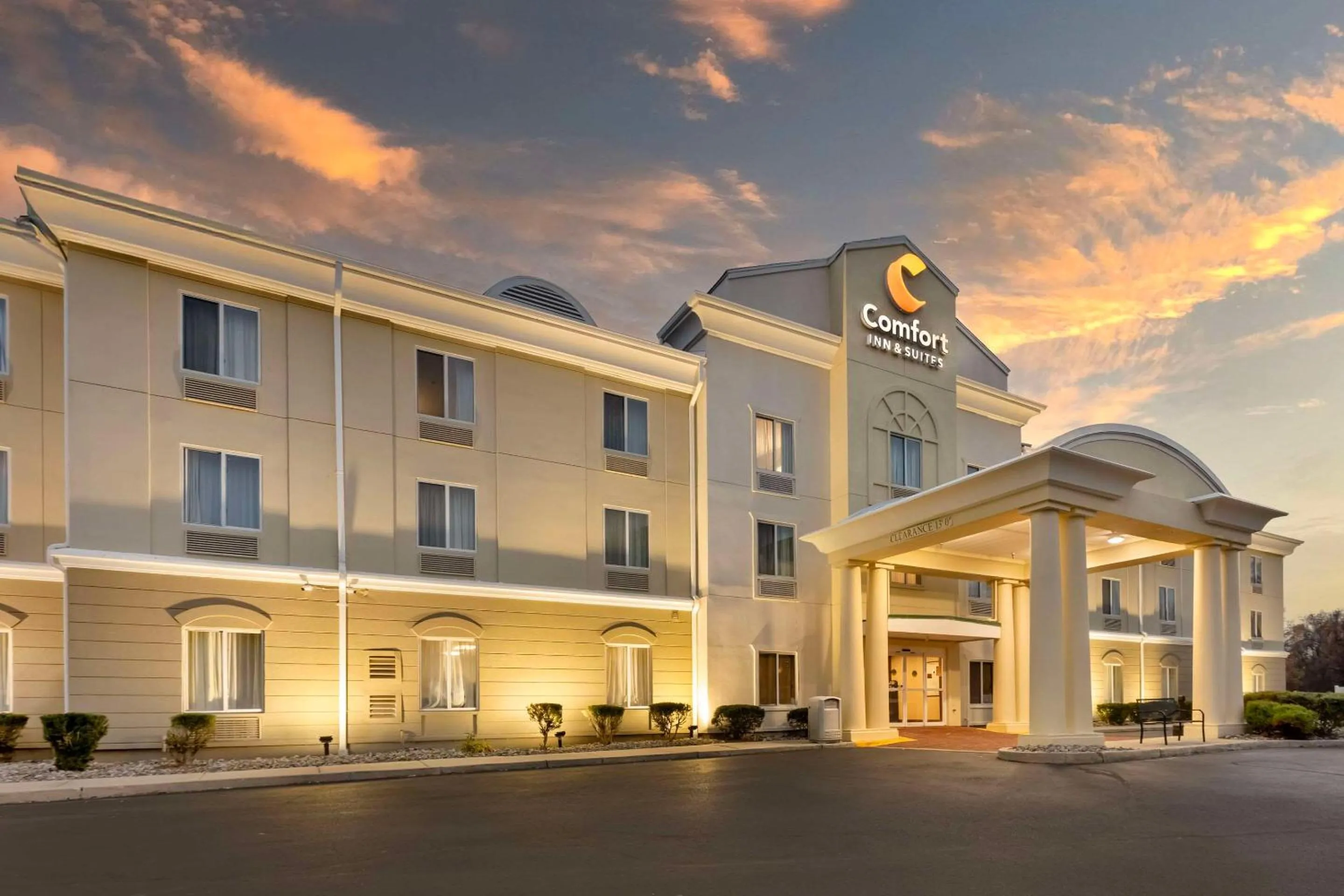 Property building in Comfort Inn & Suites Carneys Point