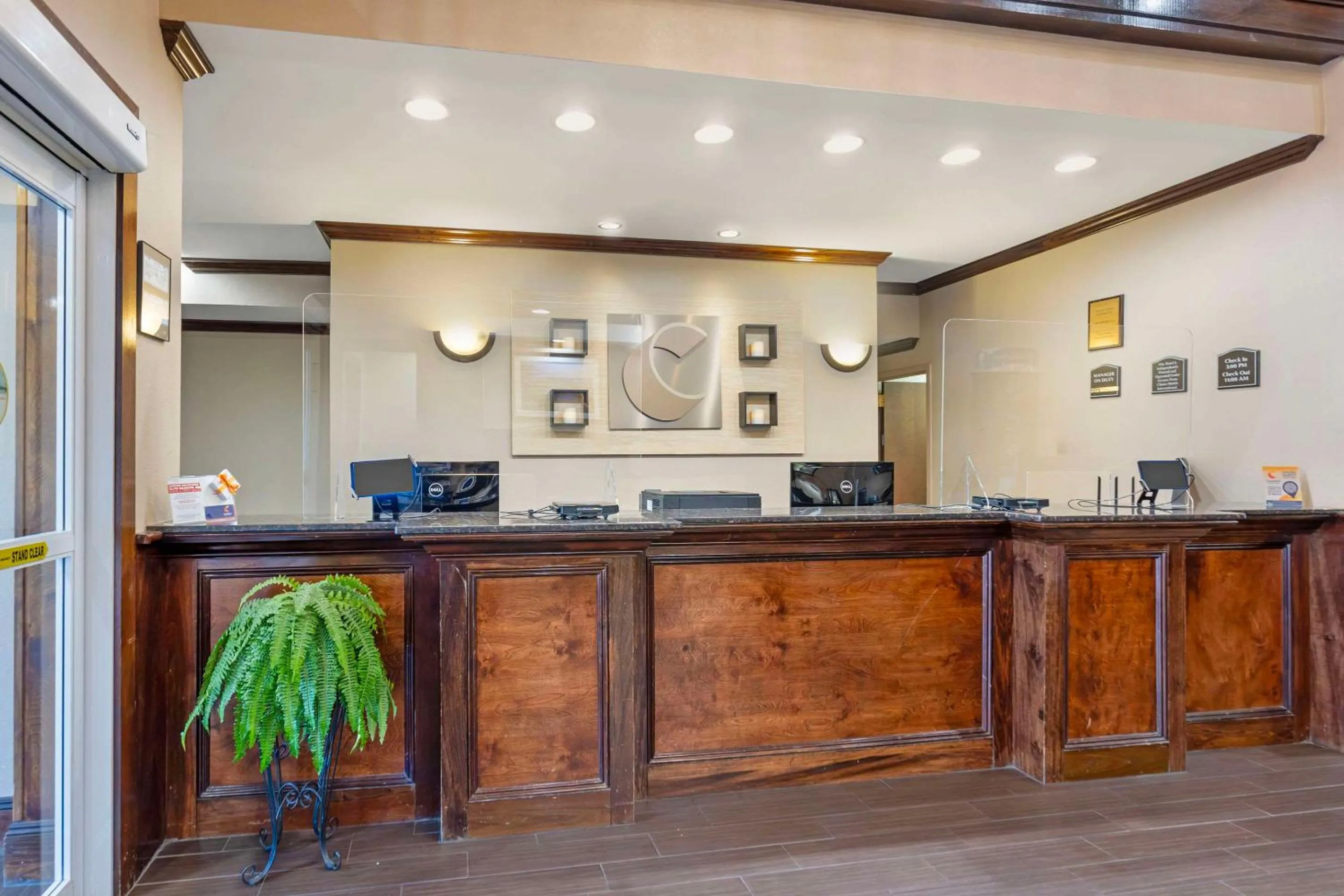 Lobby or reception in Comfort Inn & Suites Carneys Point