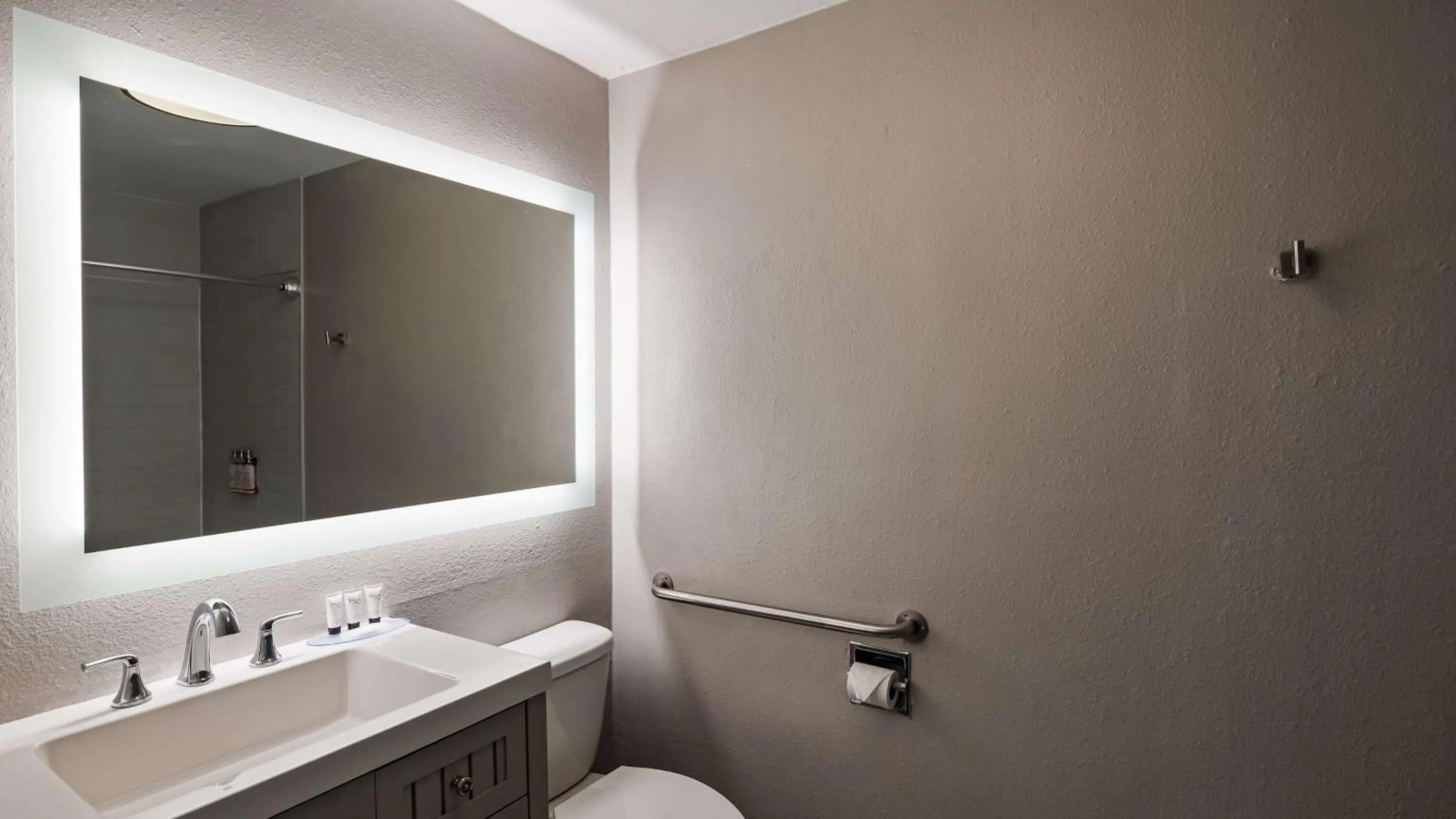 Photo of the whole room in The Hub Middletown Red Bank- Best Western Signature Collection