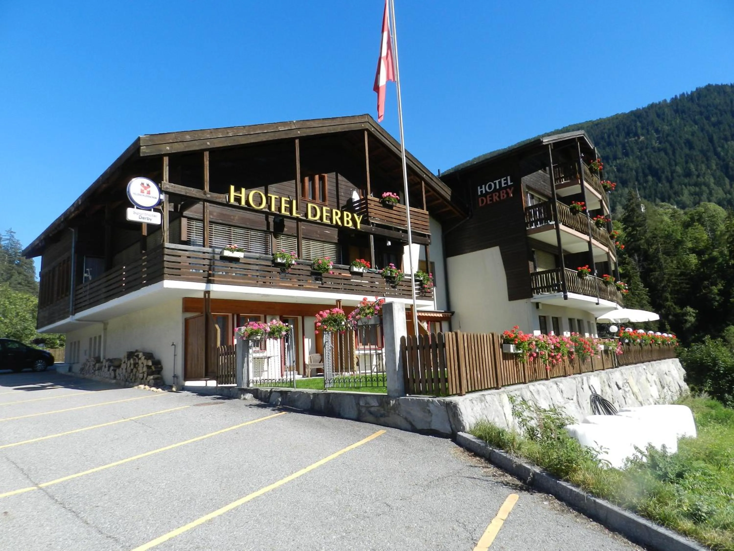 Facade/entrance in Hotel Derby
