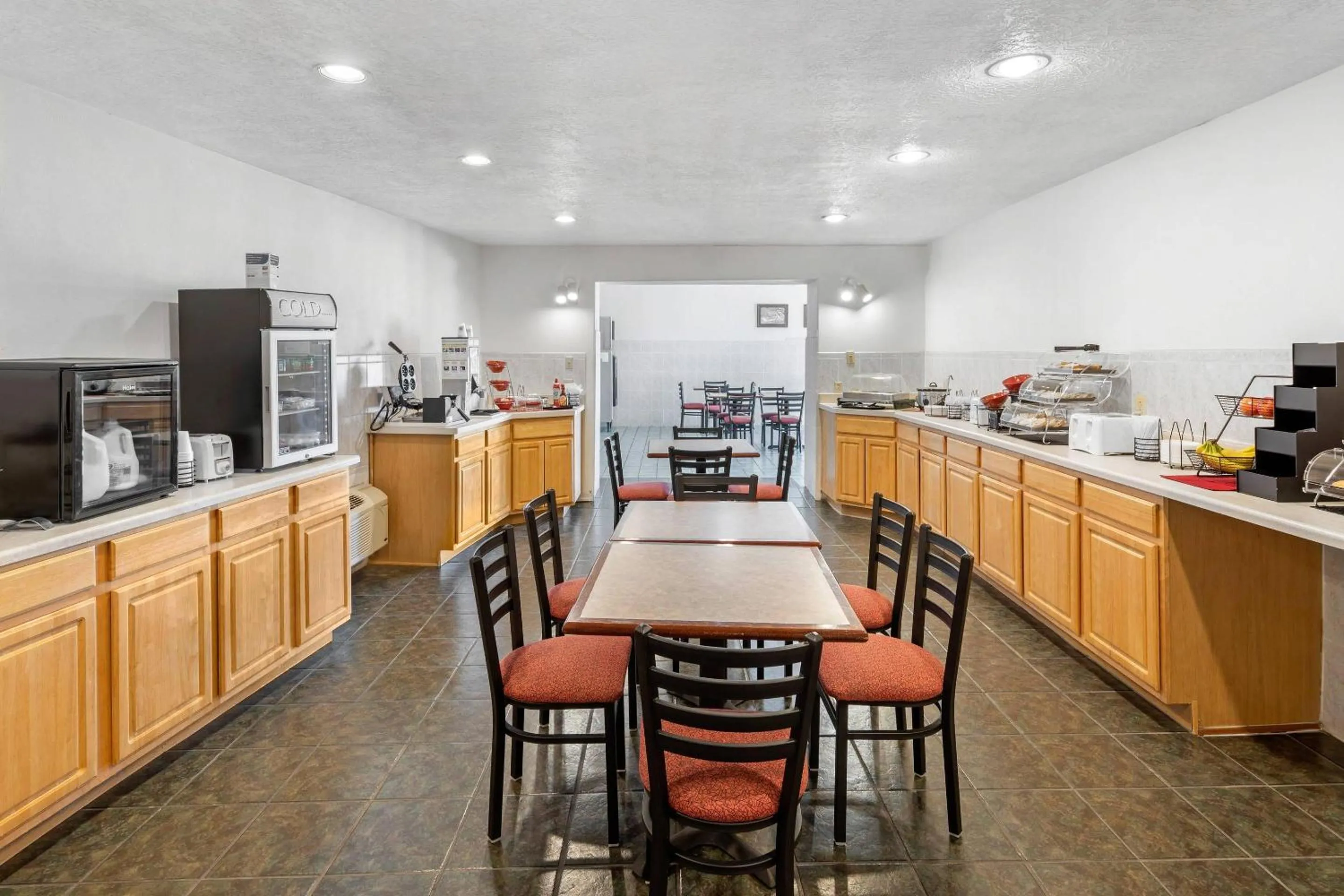 Breakfast in Econo Lodge Inn & Suites Socorro