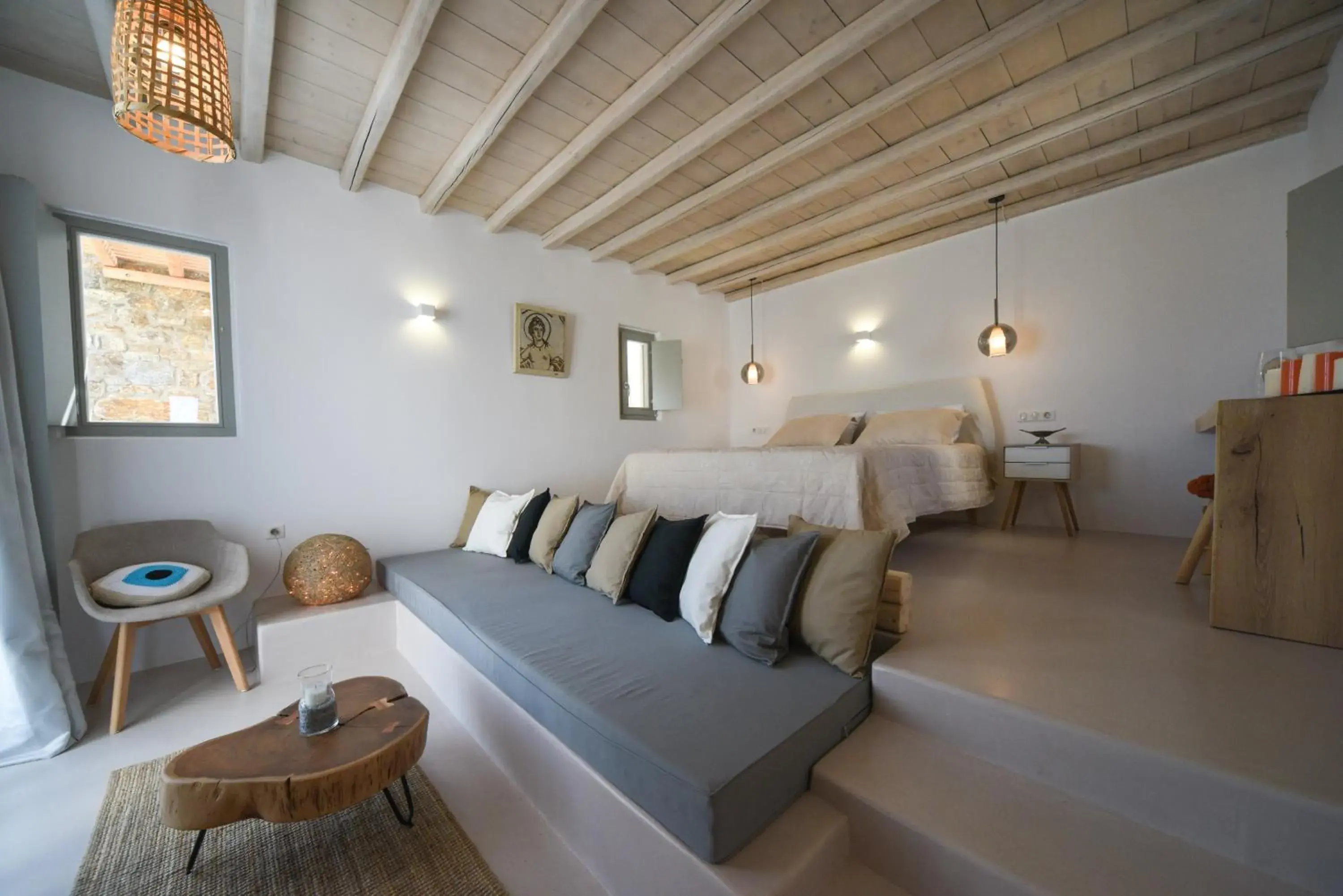 Deluxe suite with Jetted Tub and Pool View in Myconian Crown Suites Deluxe suite with Jetted Tub and Pool View in Myconian Crown Suites